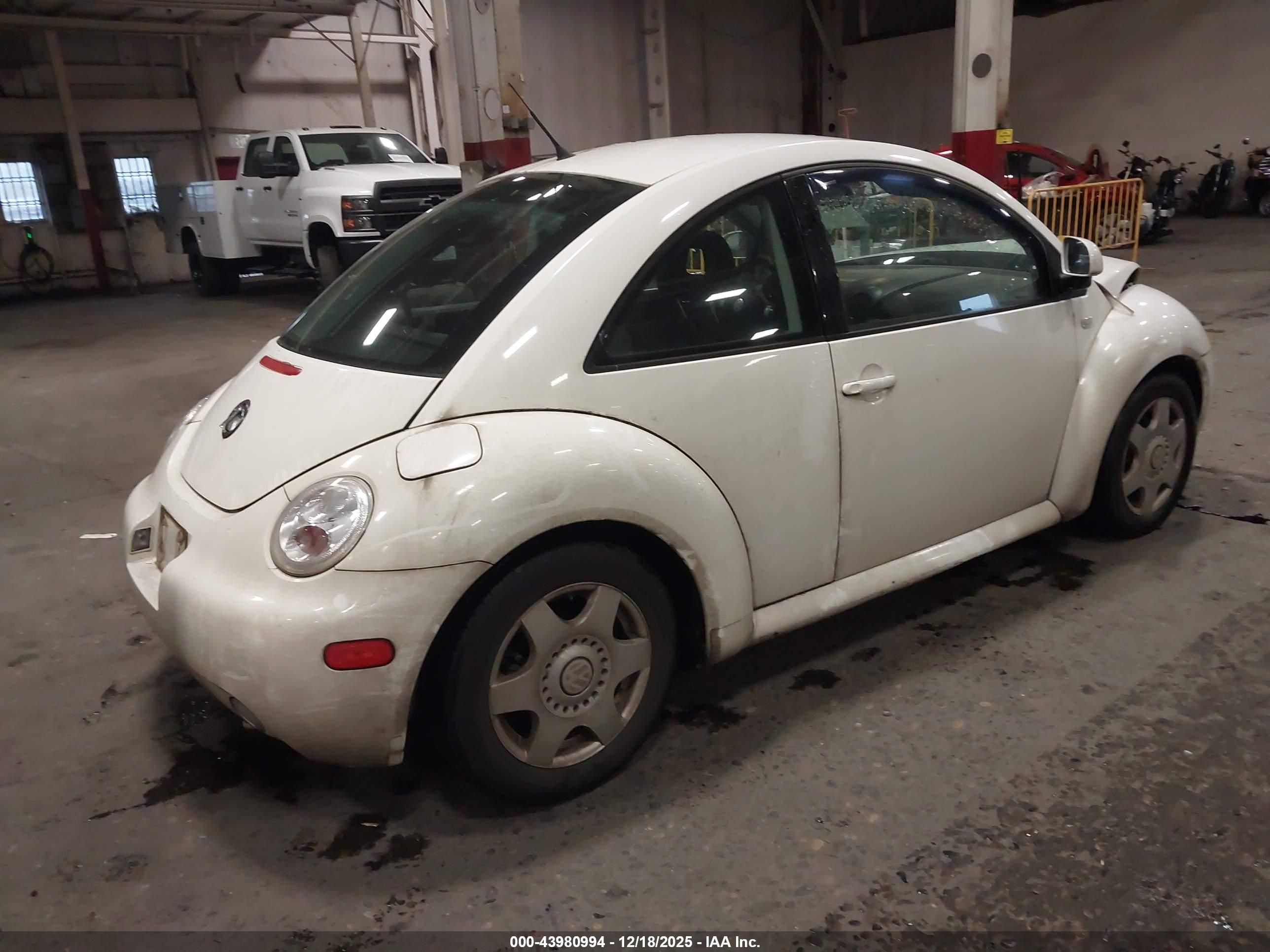VOLKSWAGEN NEW image 4