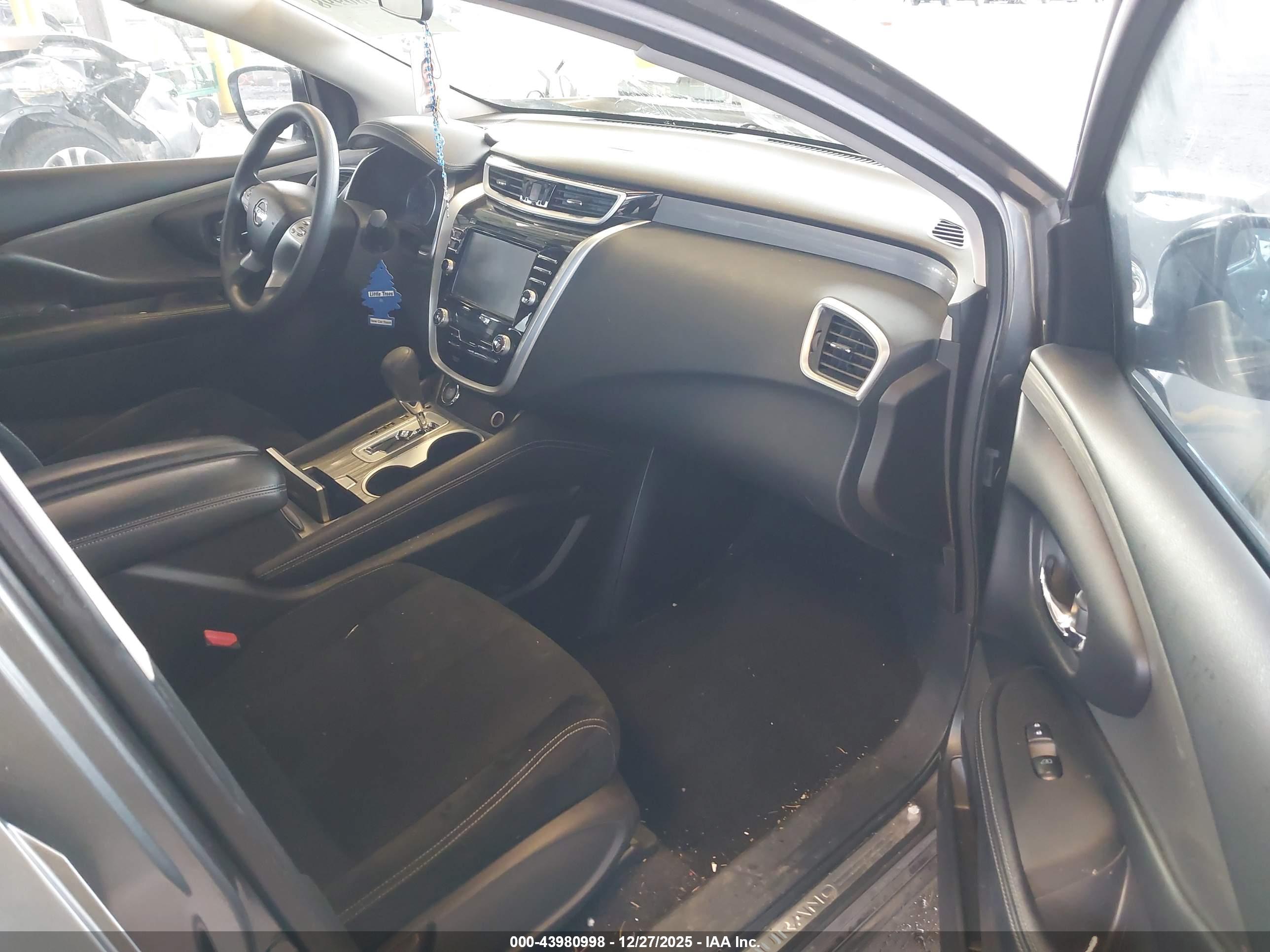 NISSAN MURANO image 5