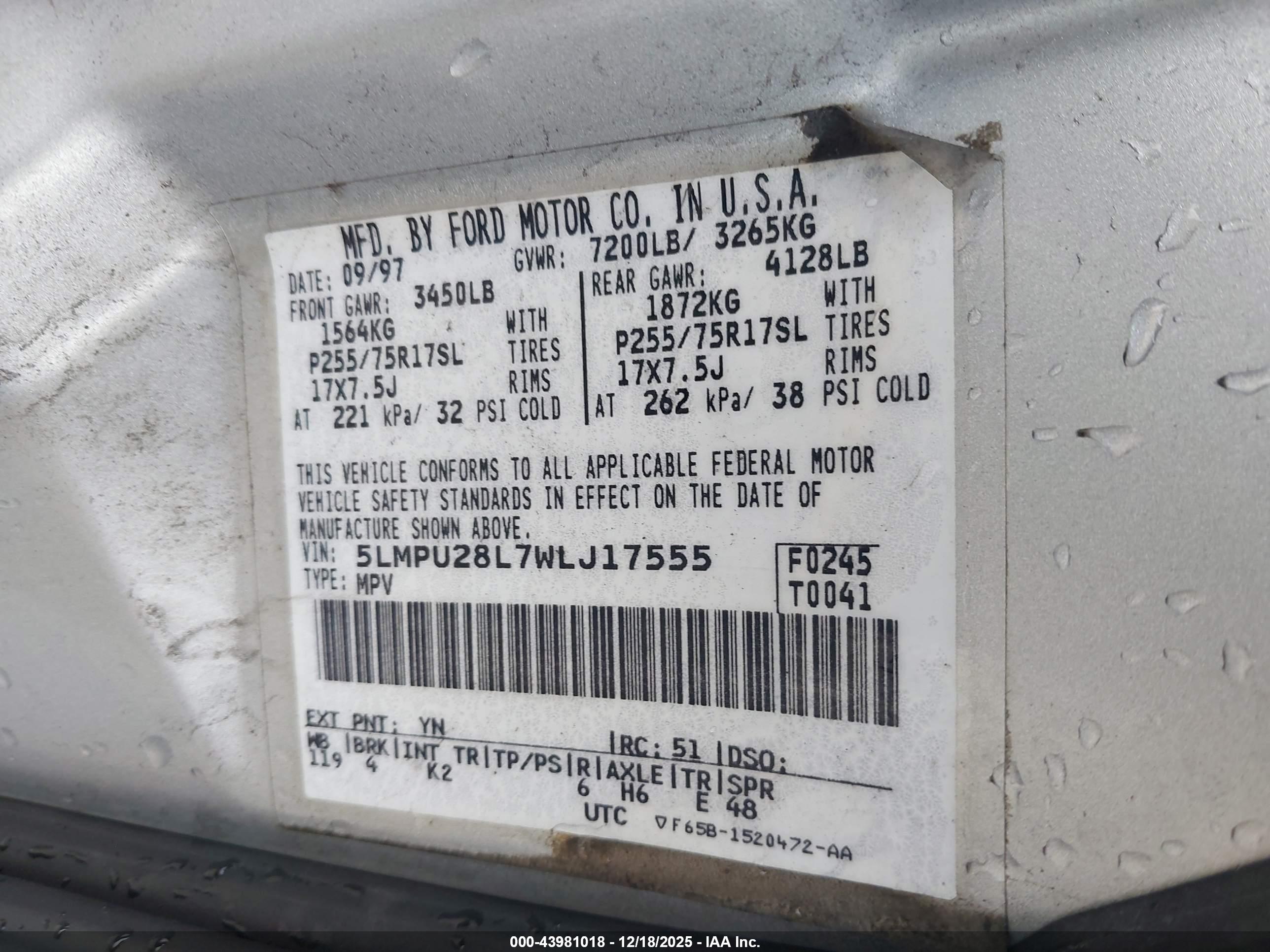 LINCOLN NAVIGATOR image 9