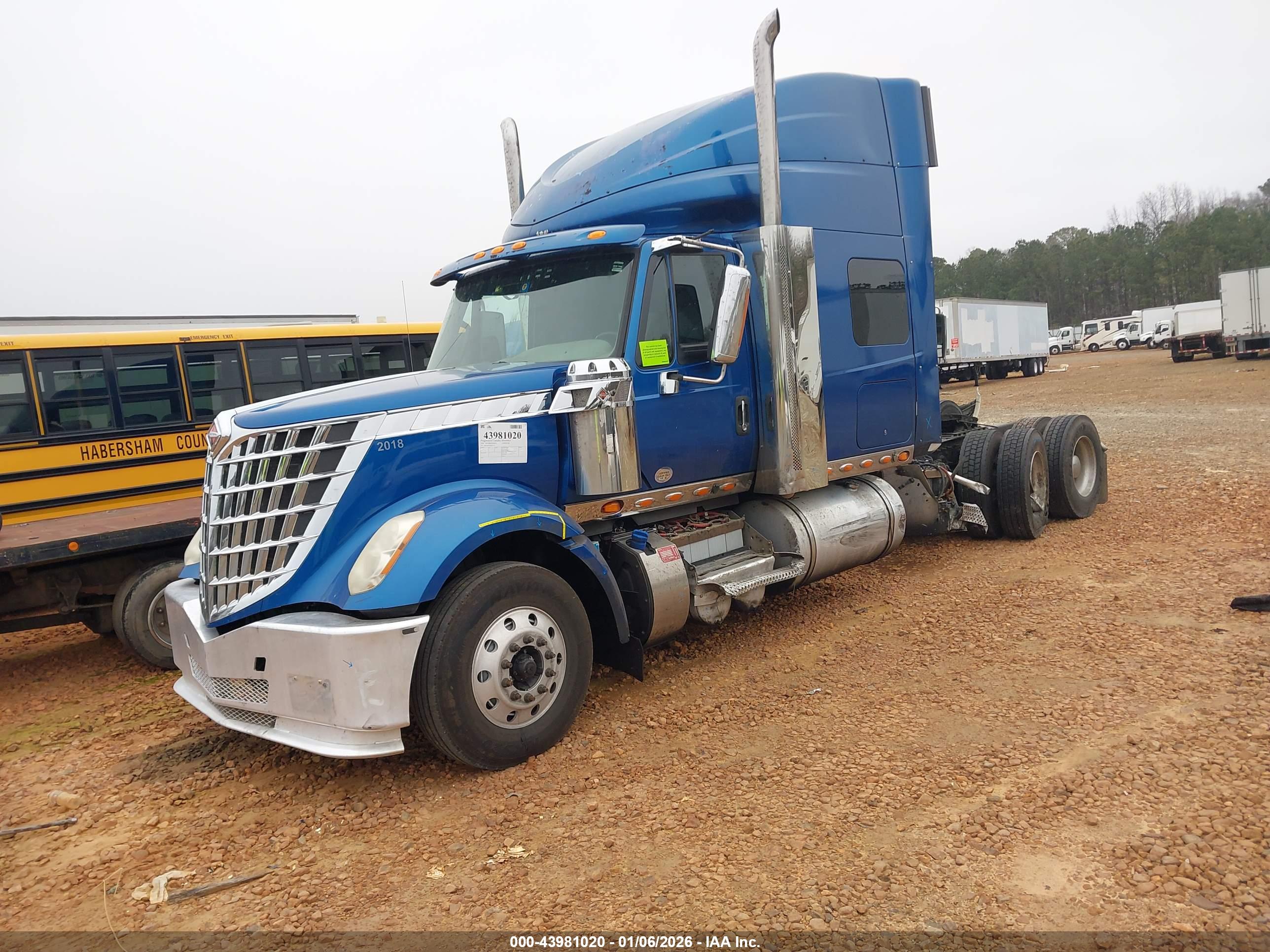 INTERNATIONAL LONESTAR image 2
