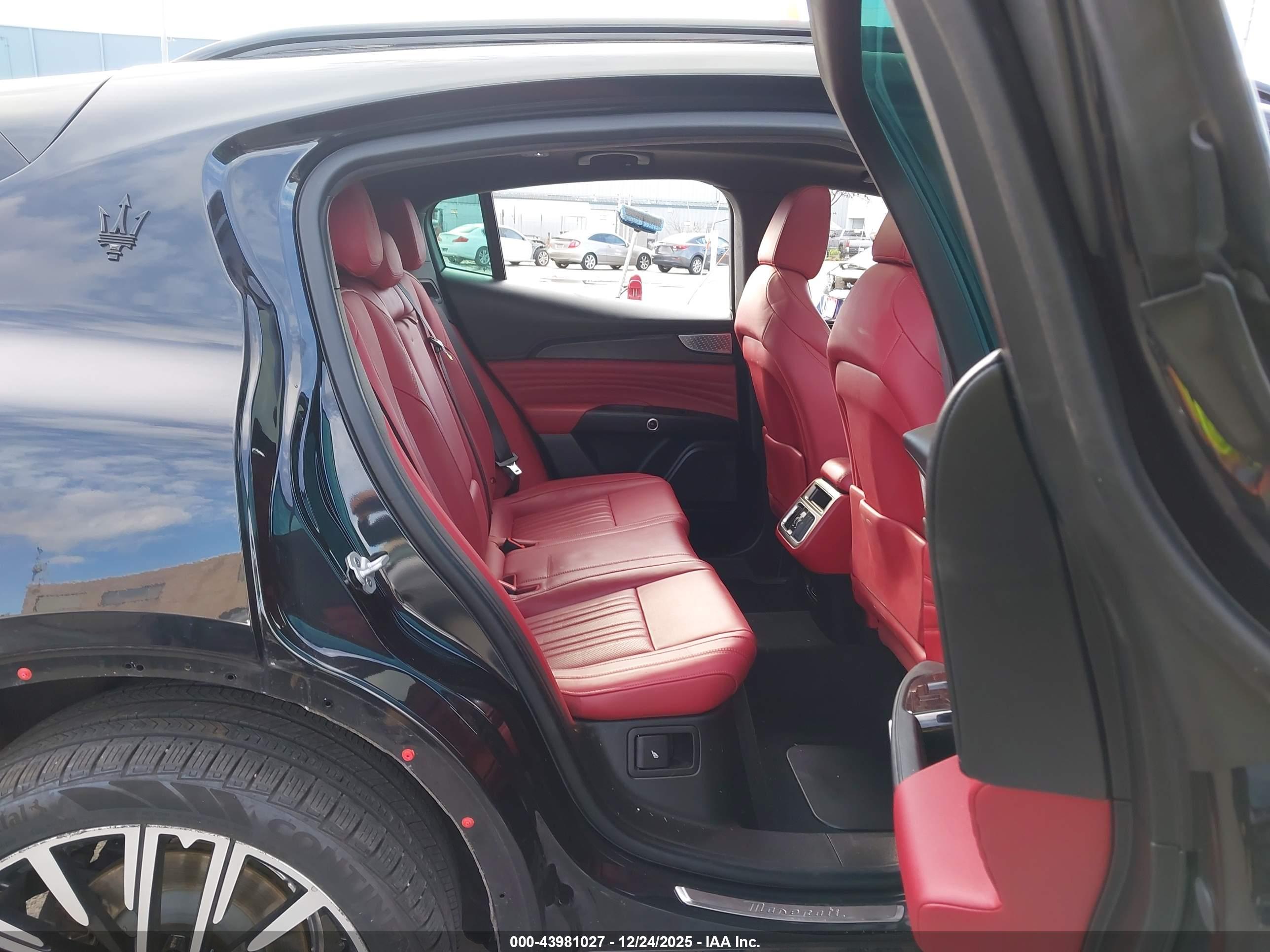 MASERATI GRECALE image 8