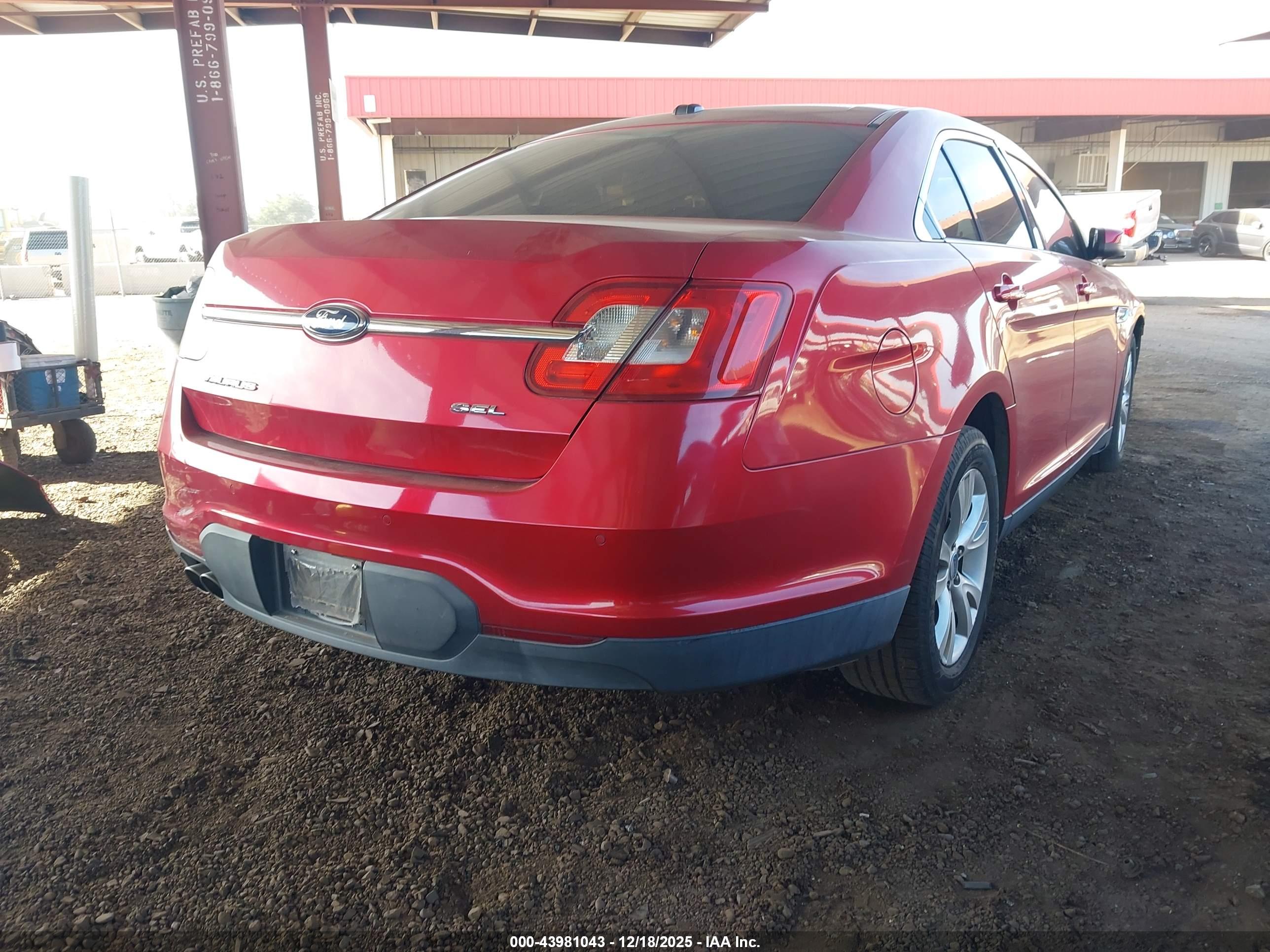 FORD TAURUS image 4