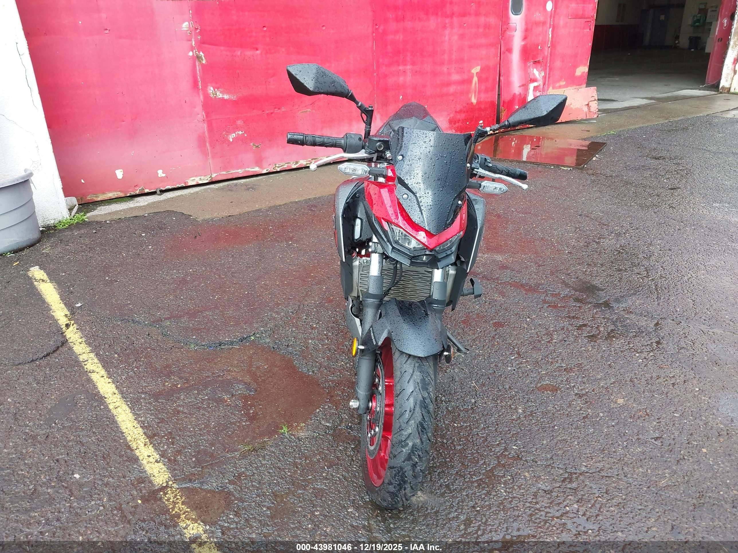 KAWASAKI ER500 image 5