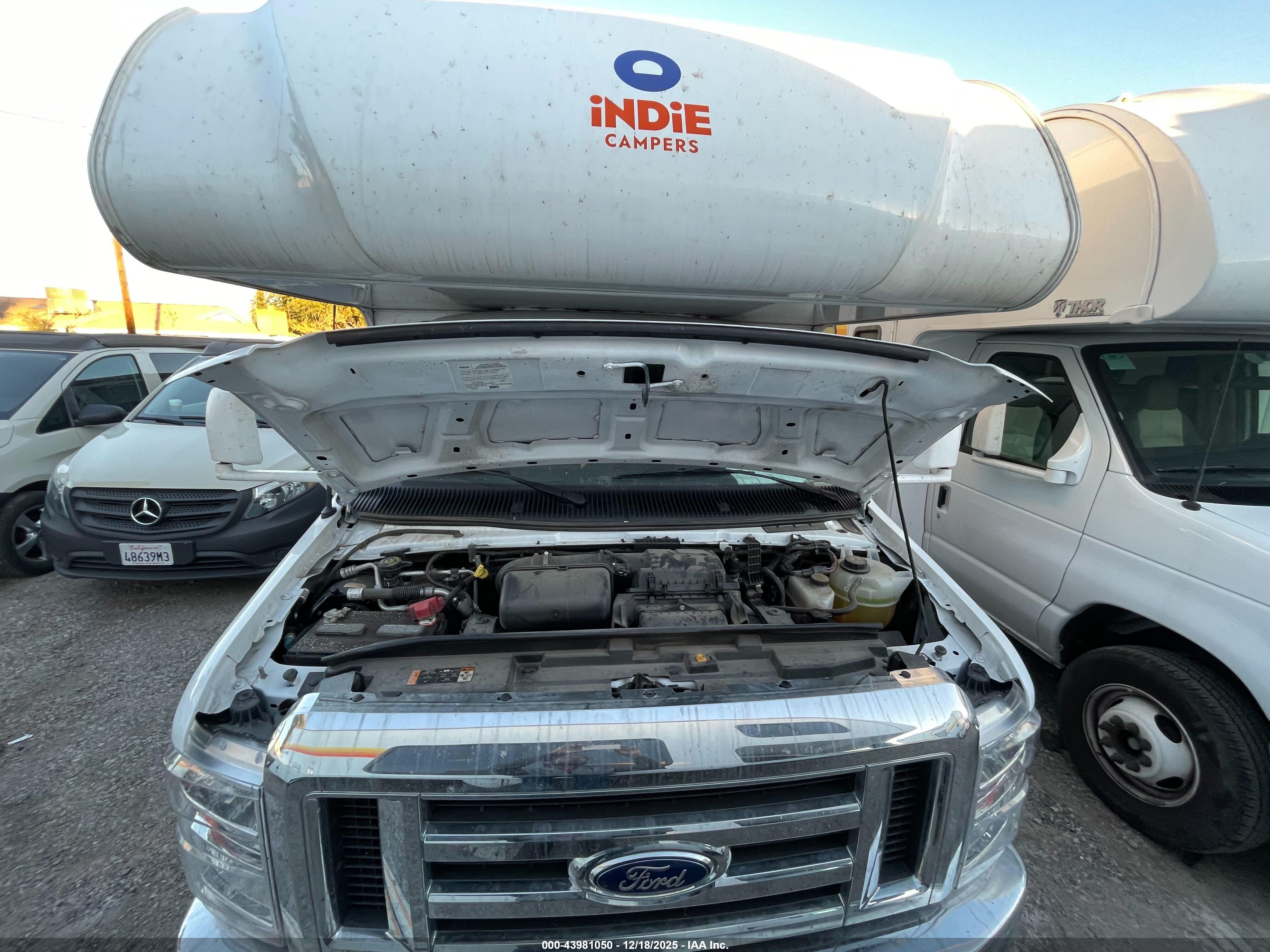 FORD E-350 image 10