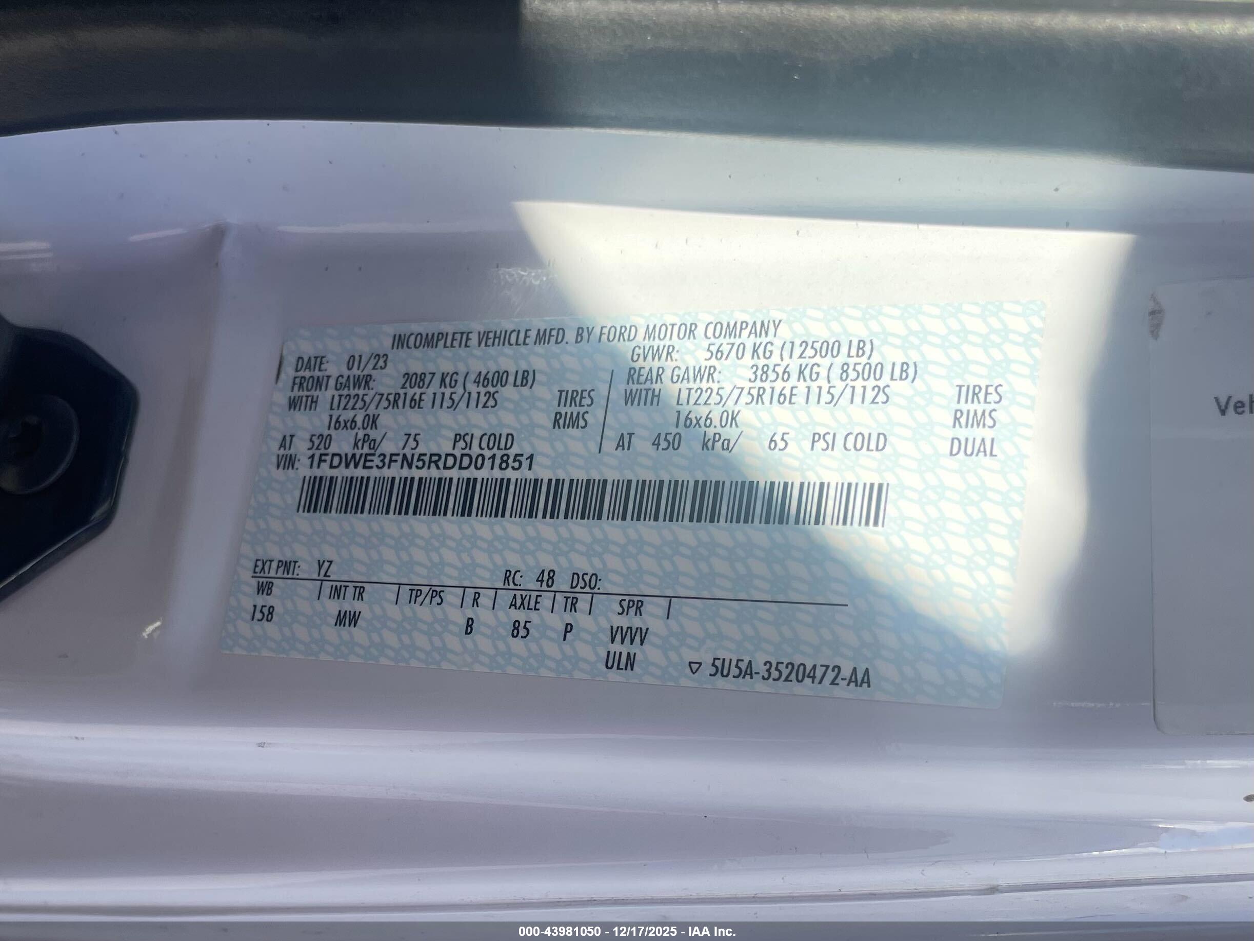 FORD E-350 image 9