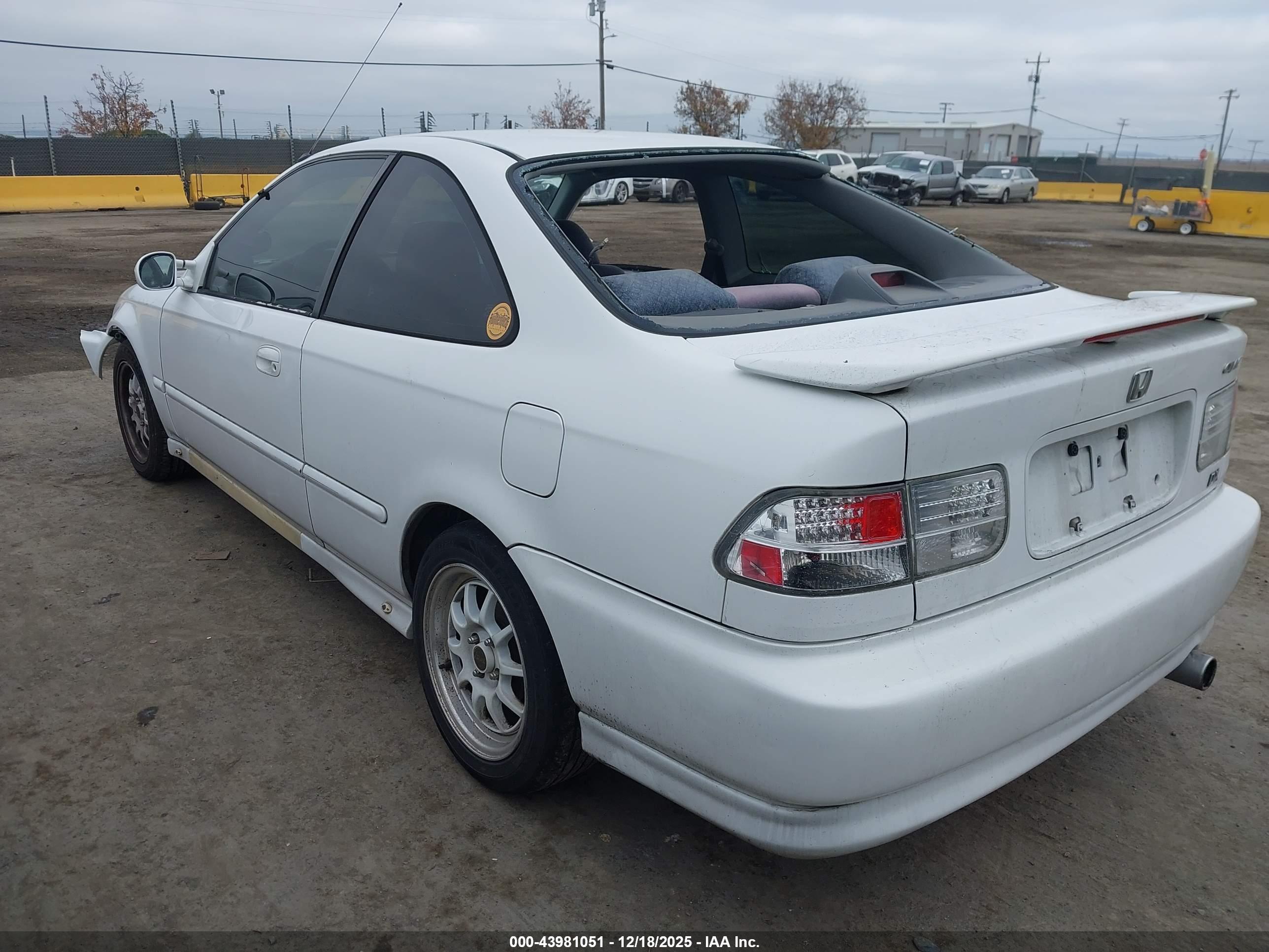 HONDA CIVIC image 3