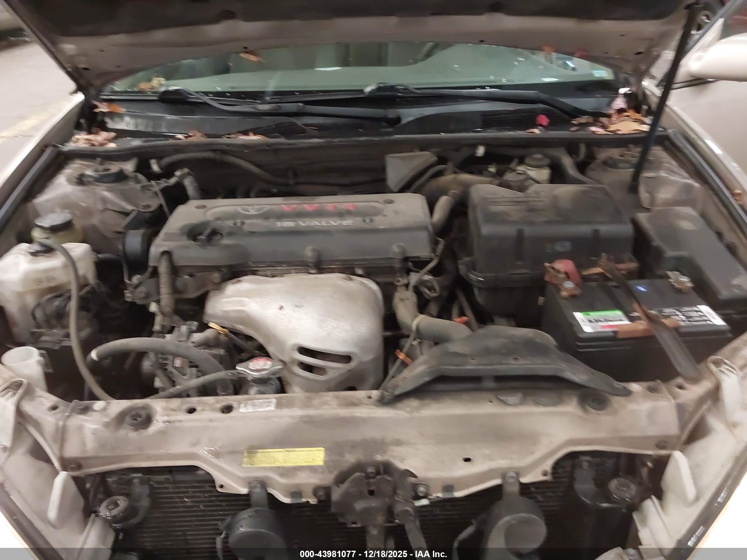 TOYOTA CAMRY image 10