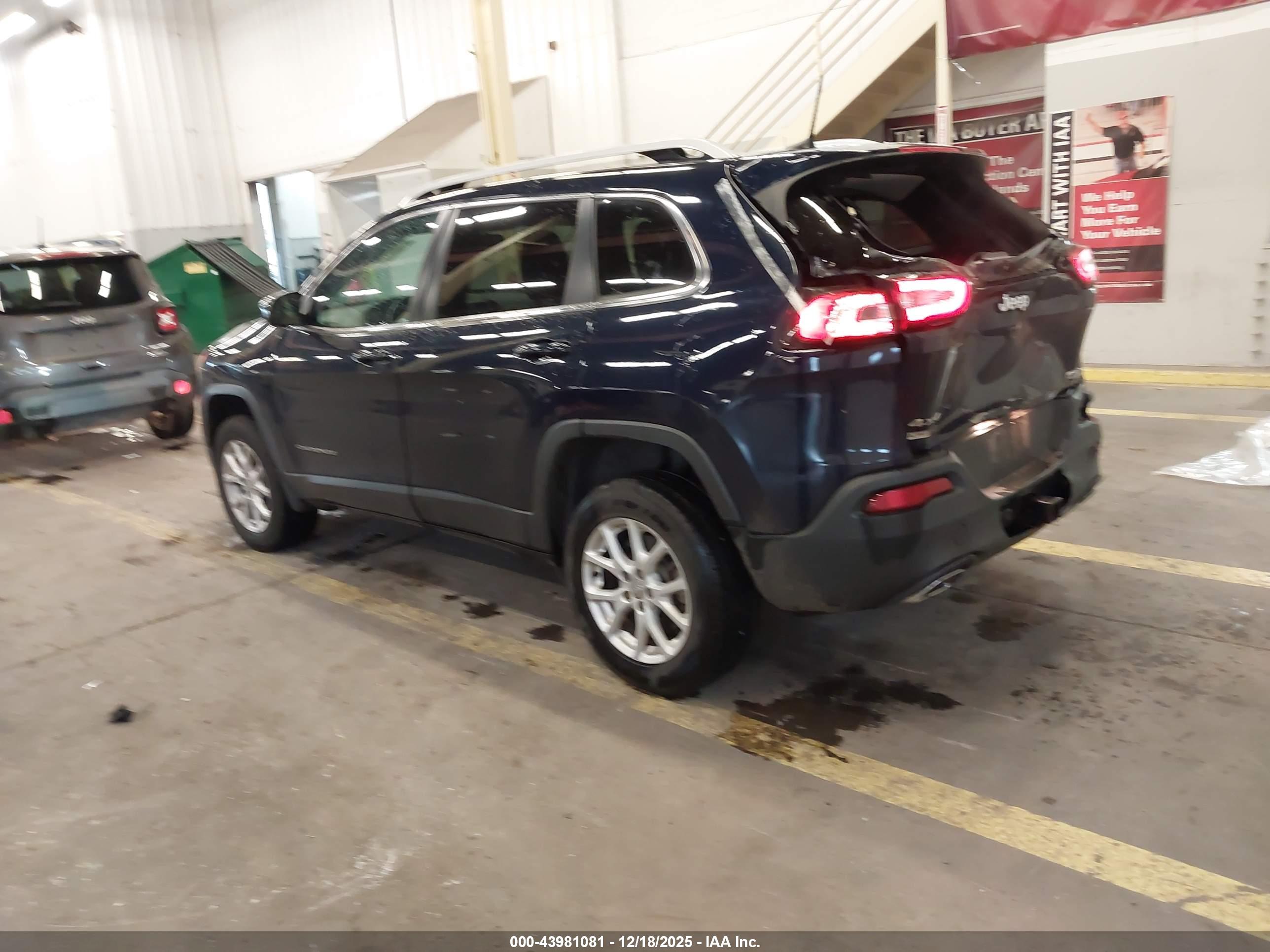 JEEP CHEROKEE image 3