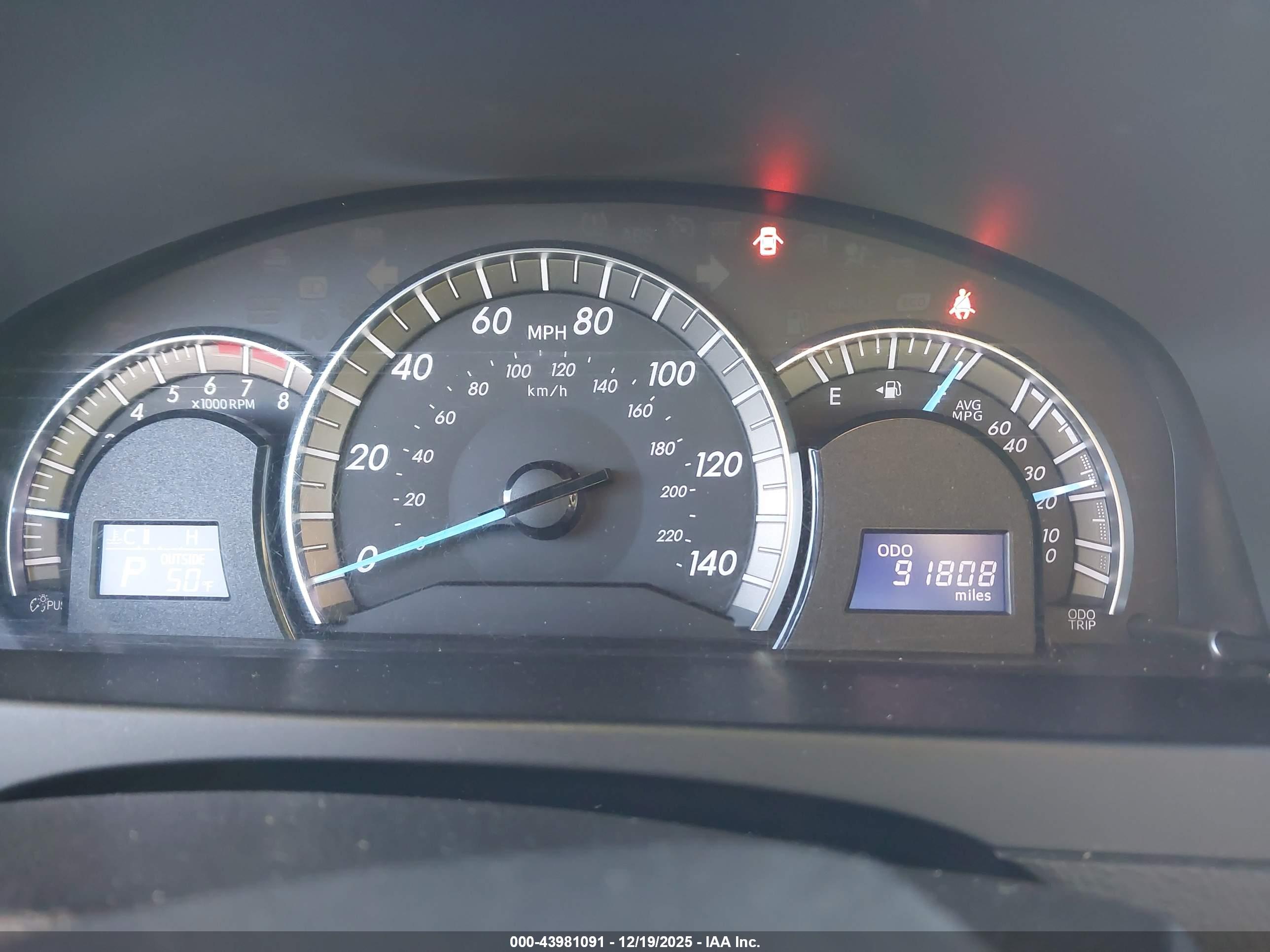 TOYOTA CAMRY image 7
