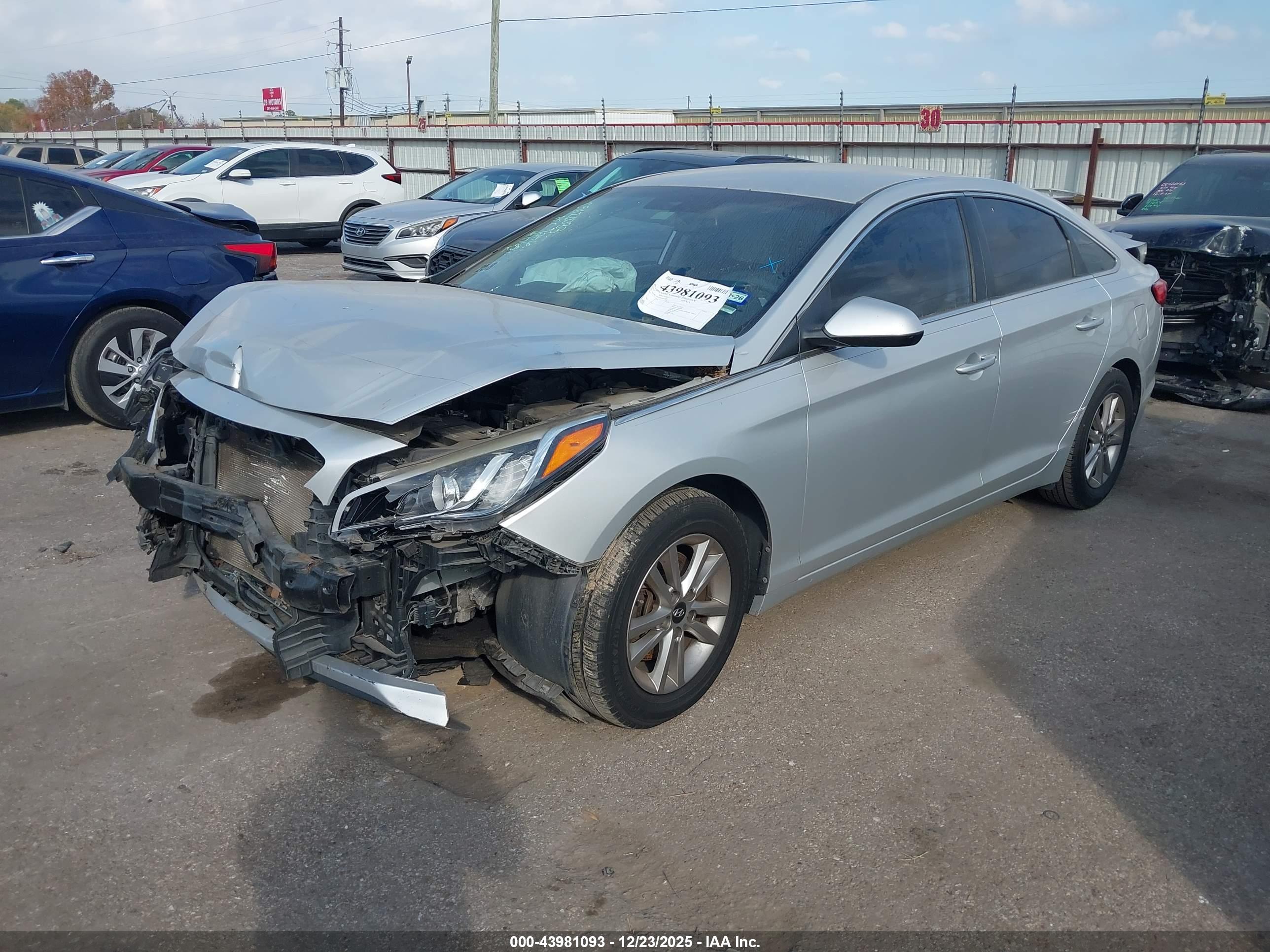 HYUNDAI SONATA image 6