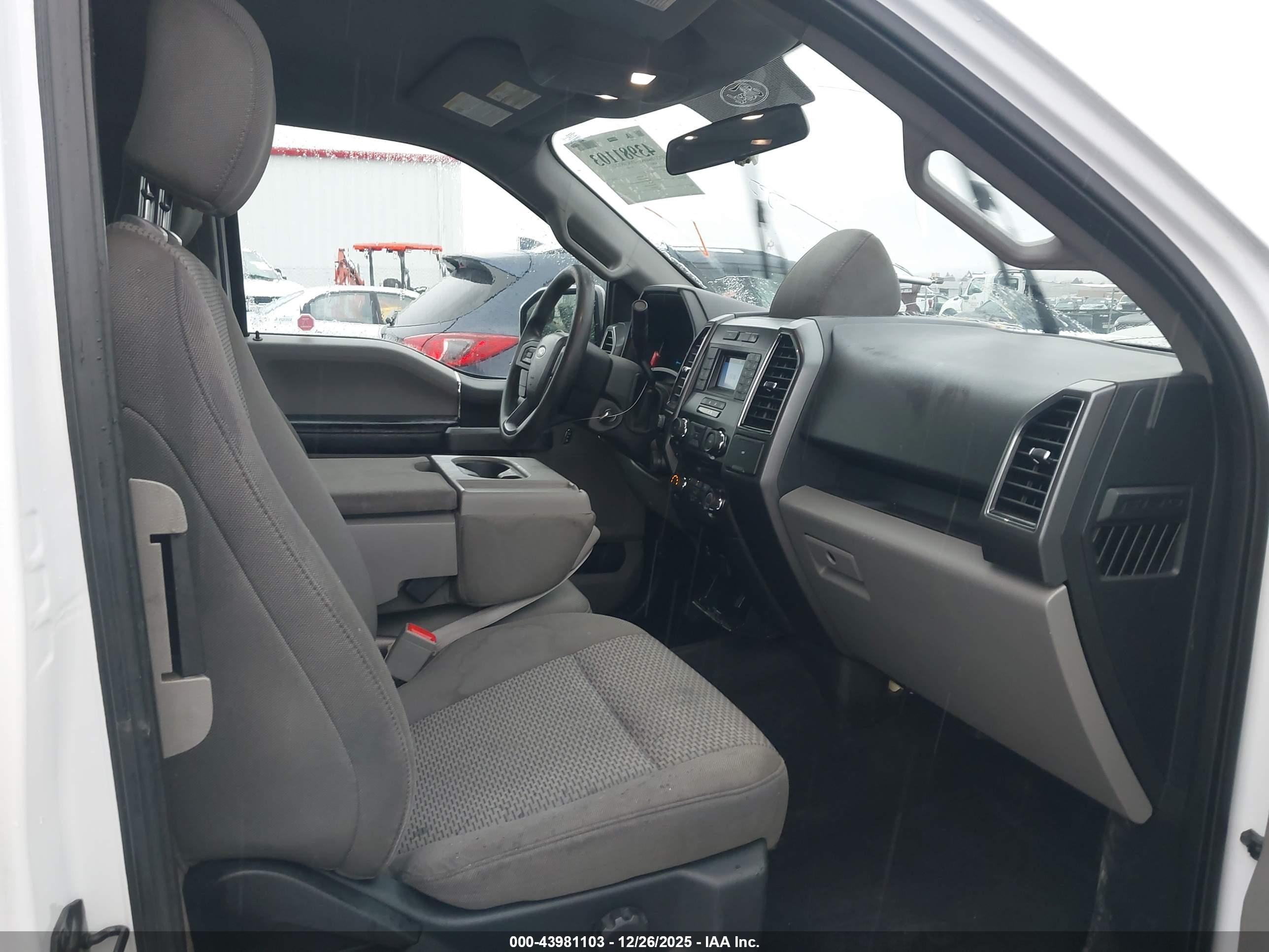 FORD F-150 image 5