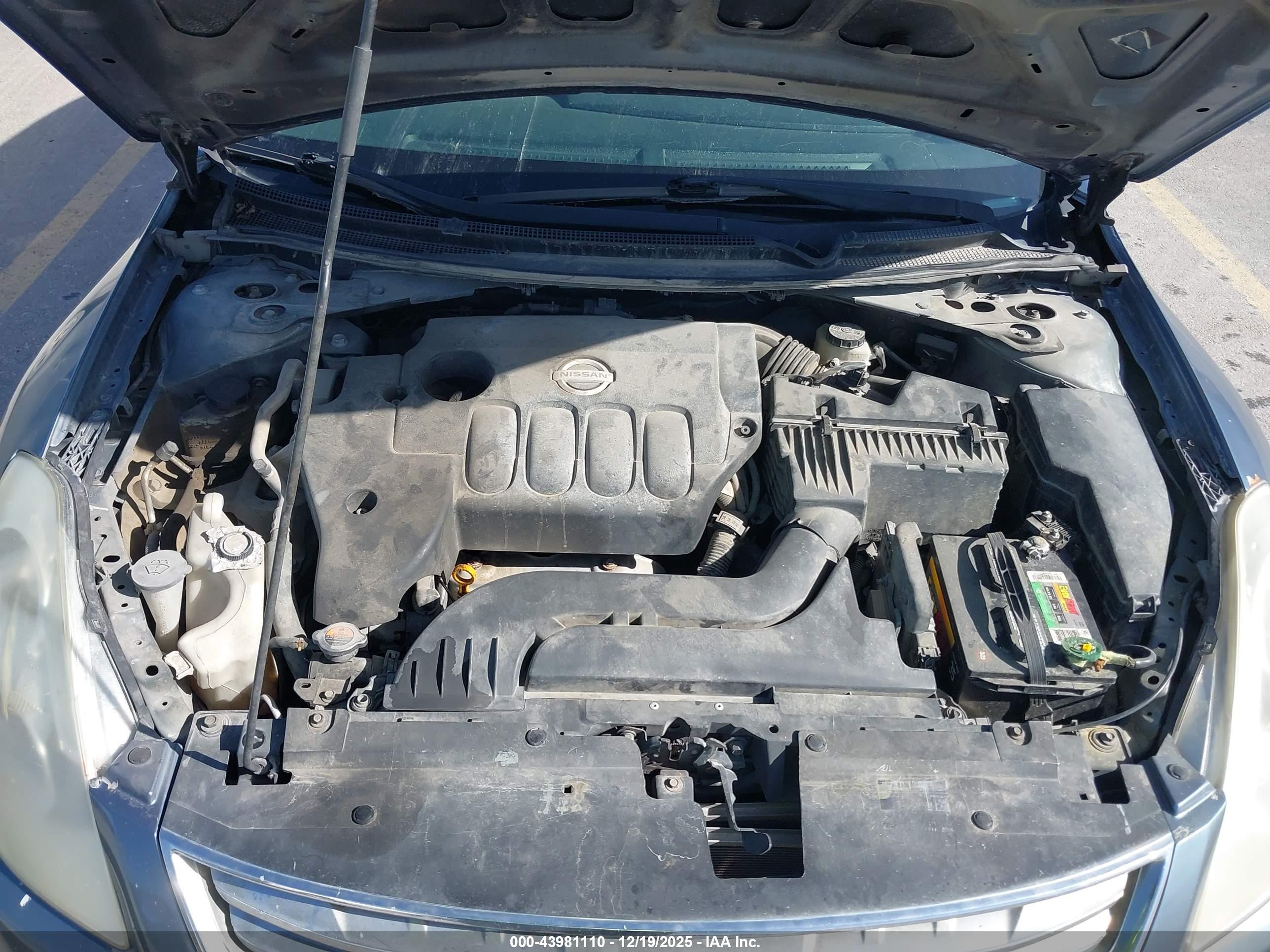 NISSAN ALTIMA image 10