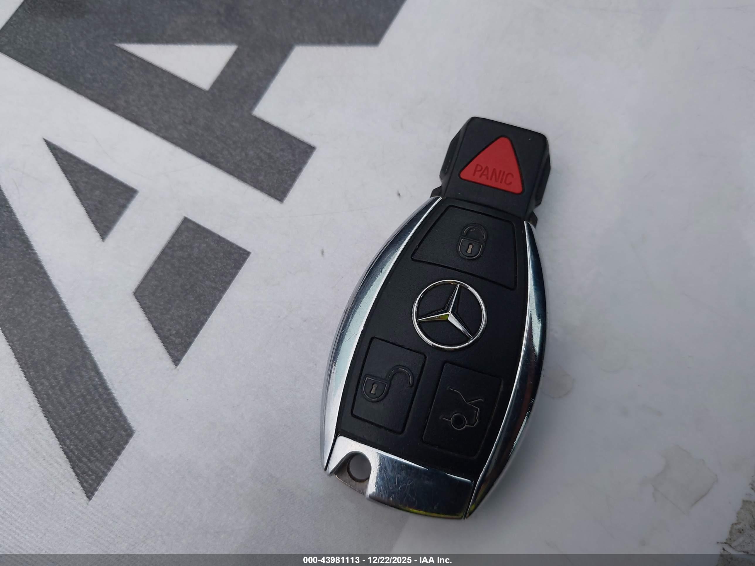 MERCEDES-BENZ CLA image 11