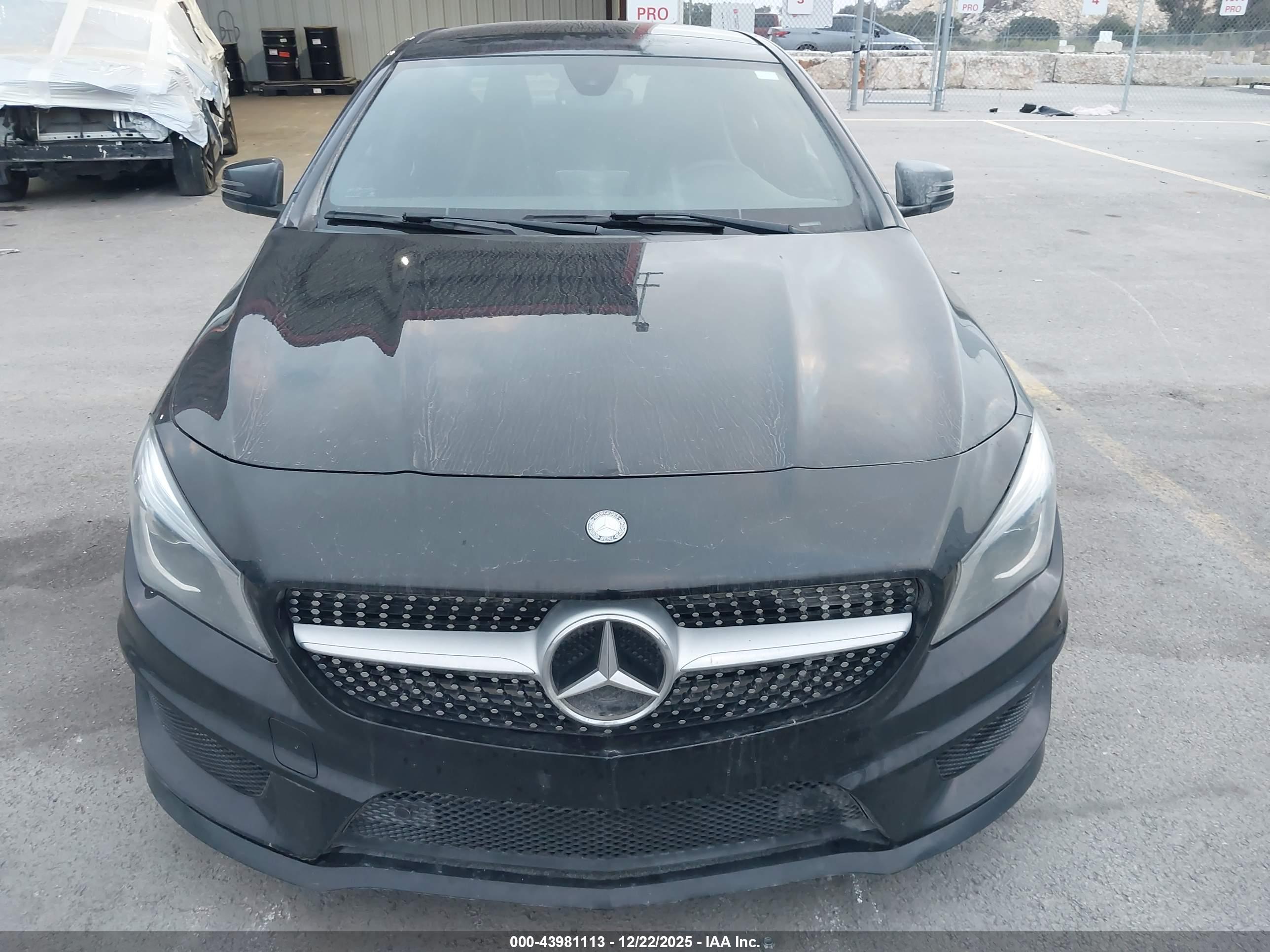 MERCEDES-BENZ CLA image 6