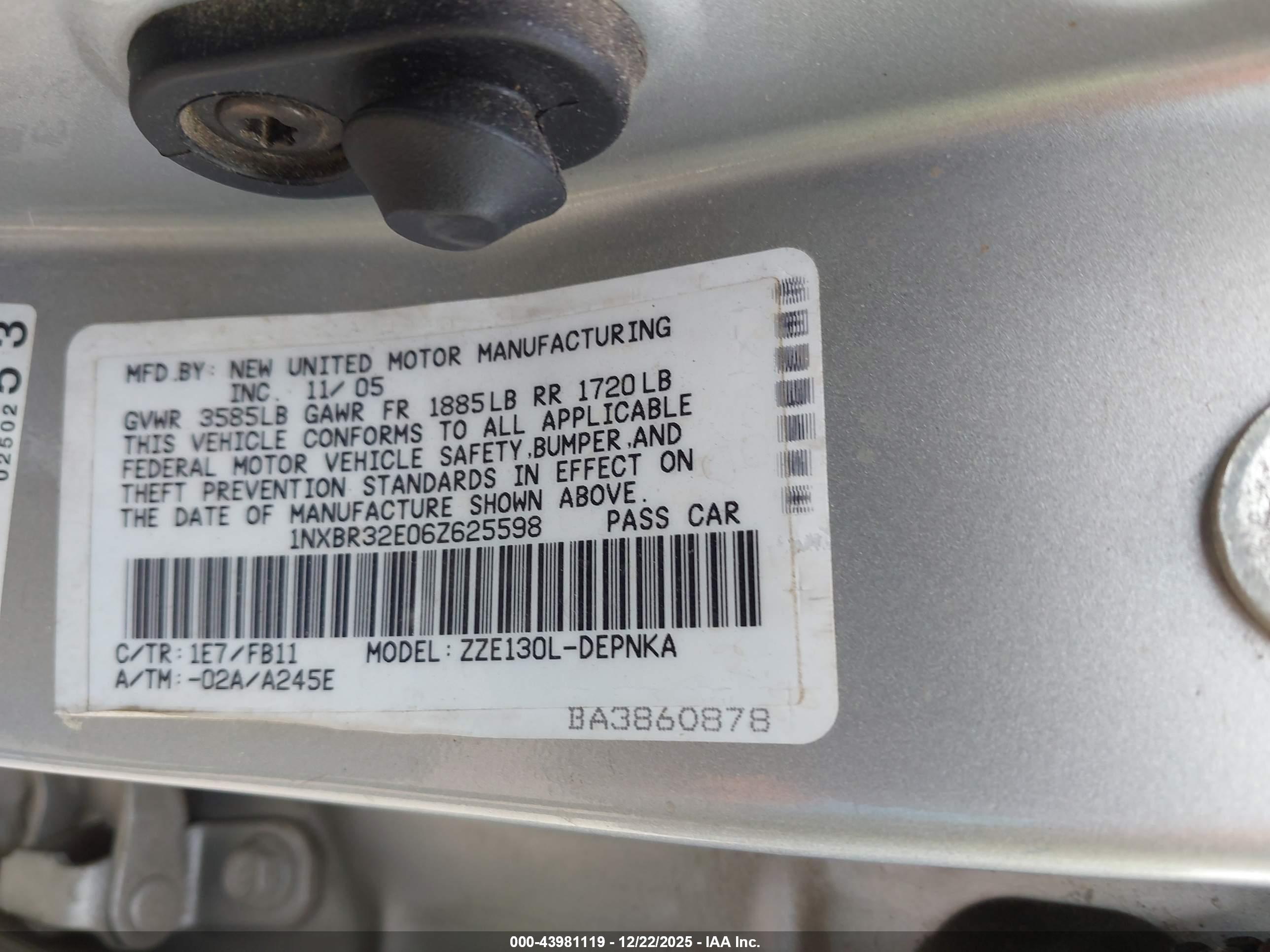 TOYOTA COROLLA image 9