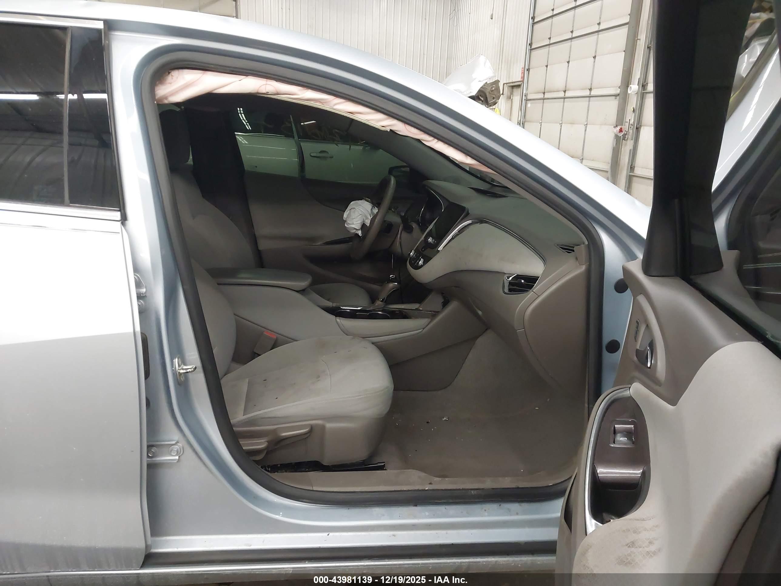 CHEVROLET MALIBU image 5