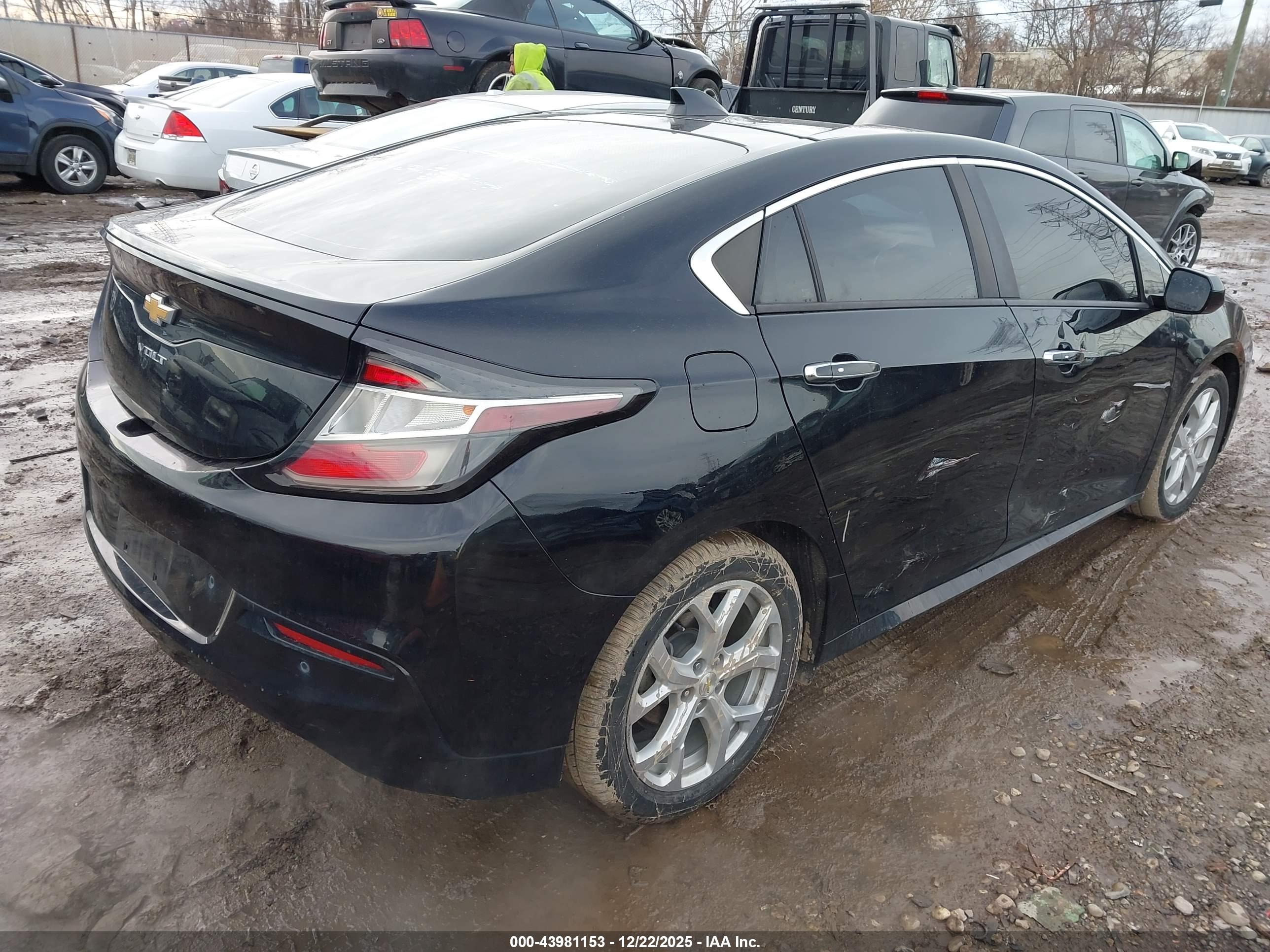 CHEVROLET VOLT image 4