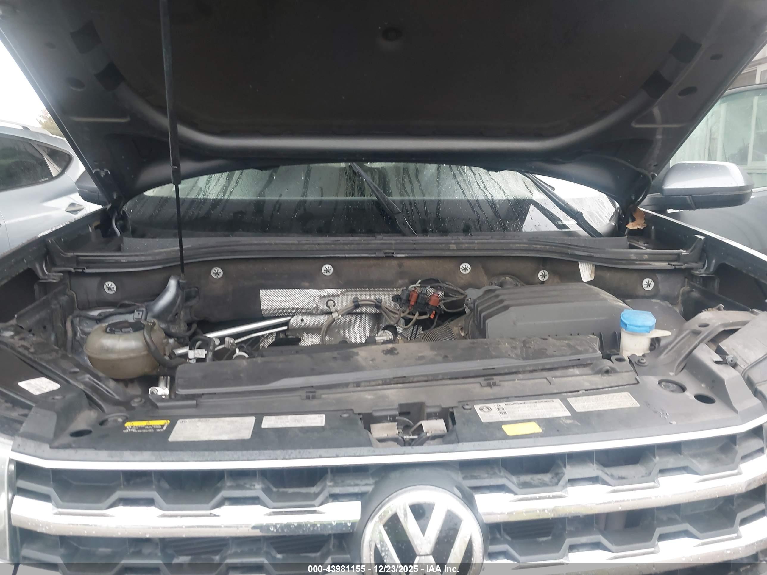 VOLKSWAGEN ATLAS image 10