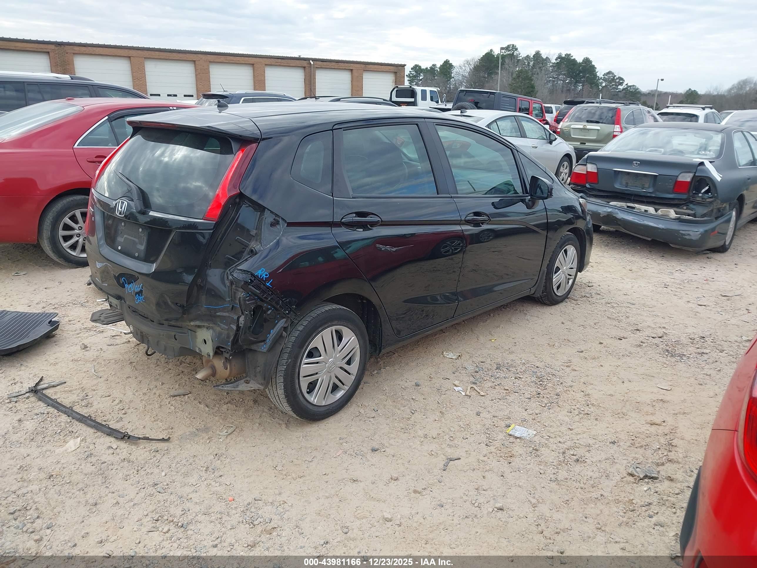 HONDA FIT image 4