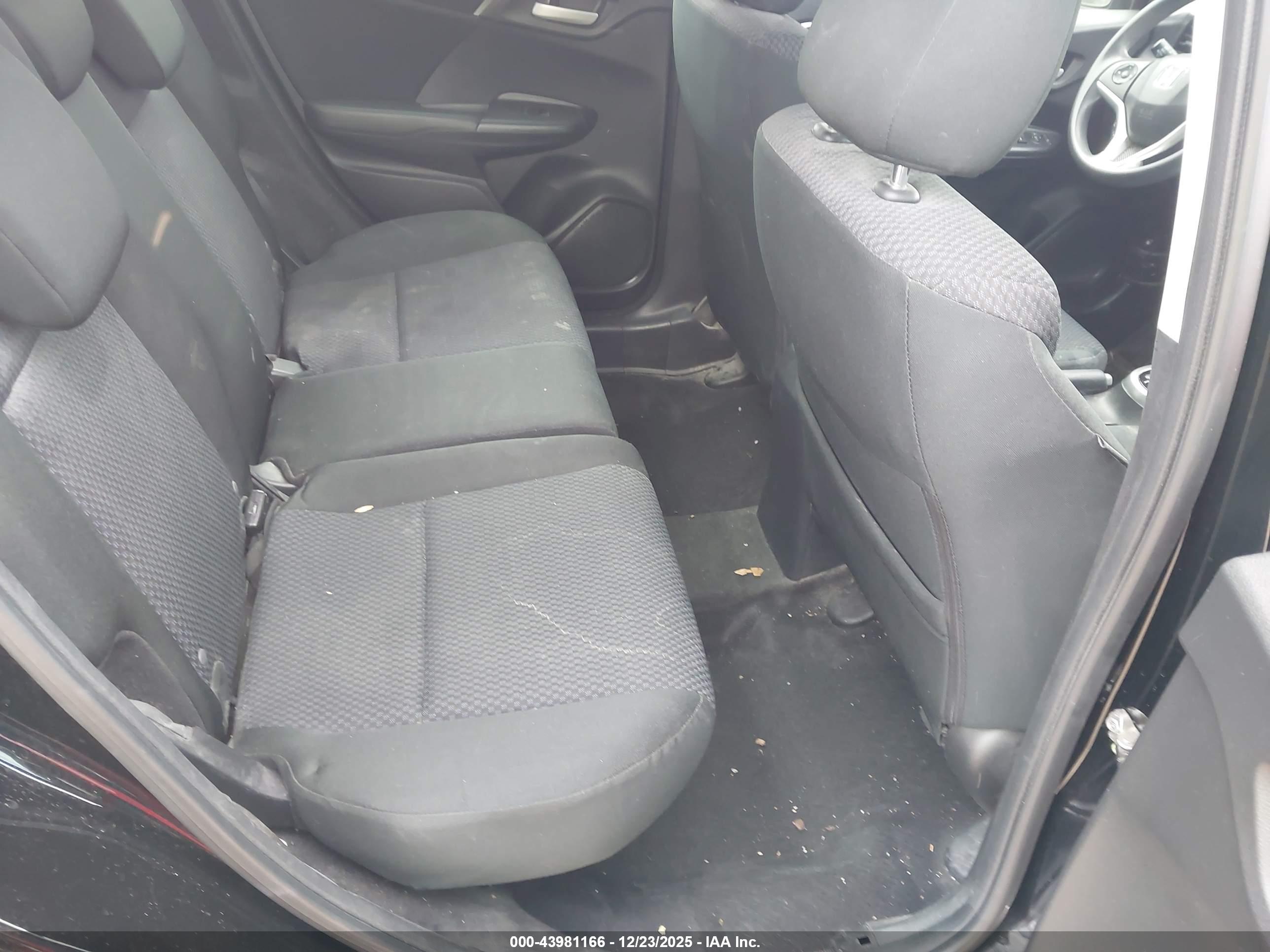 HONDA FIT image 8