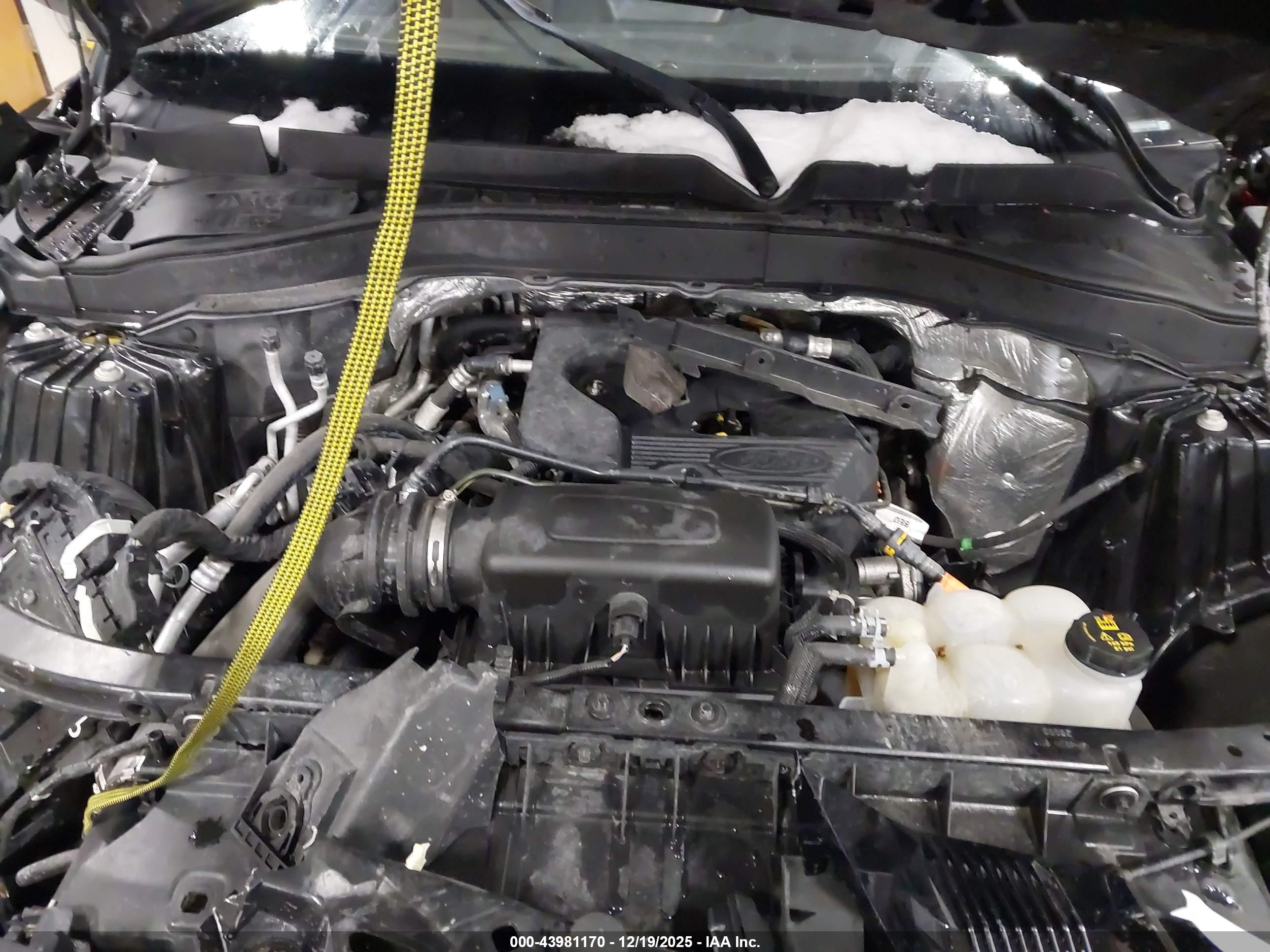 FORD EXPLORER image 10
