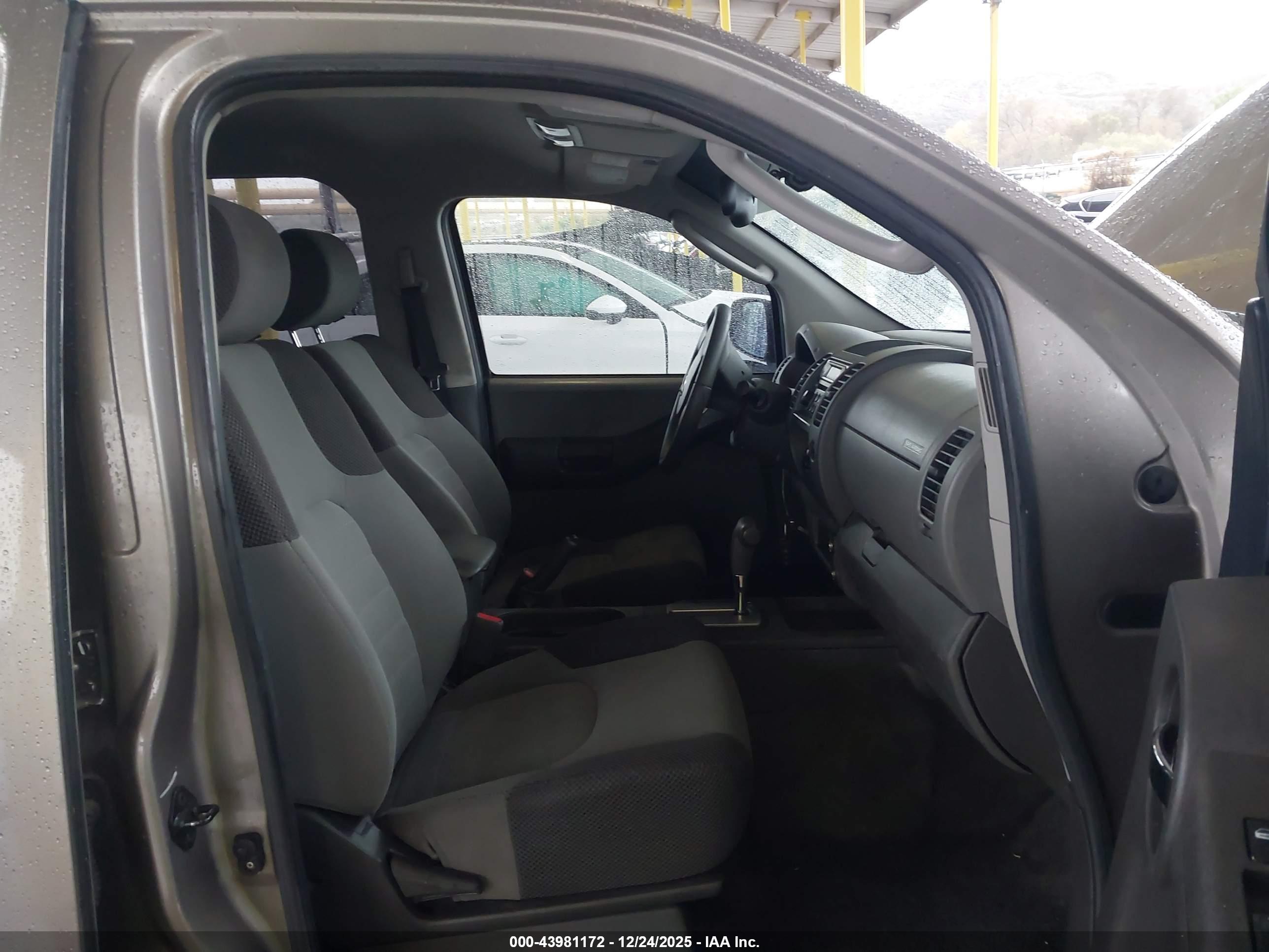 NISSAN XTERRA image 5