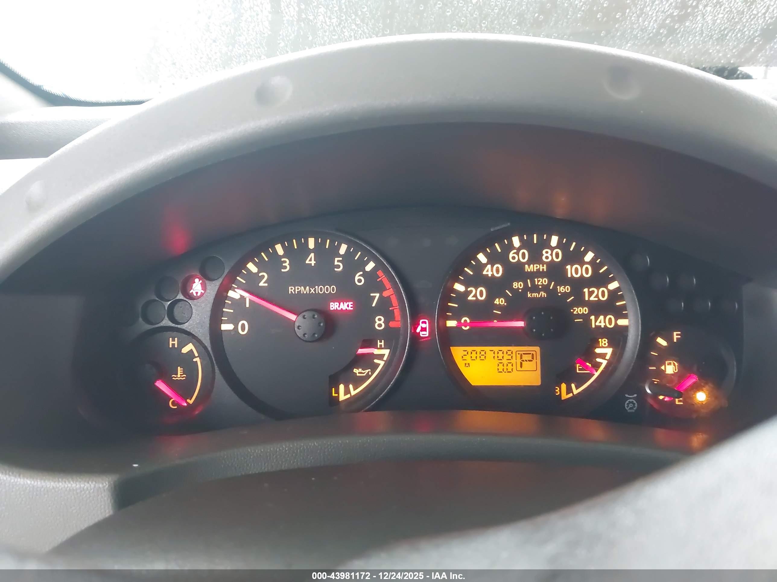 NISSAN XTERRA image 7
