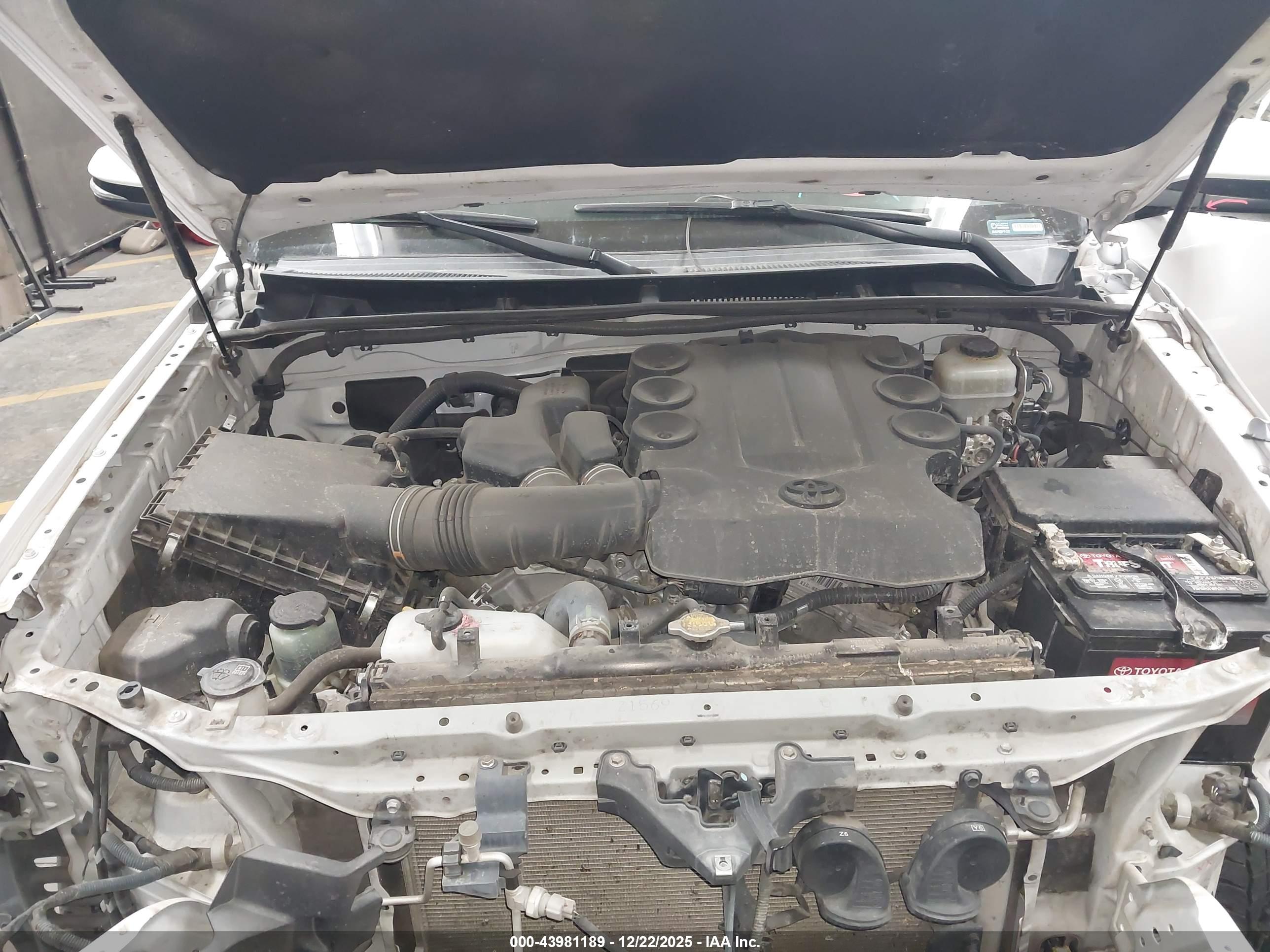 TOYOTA 4RUNNER image 10