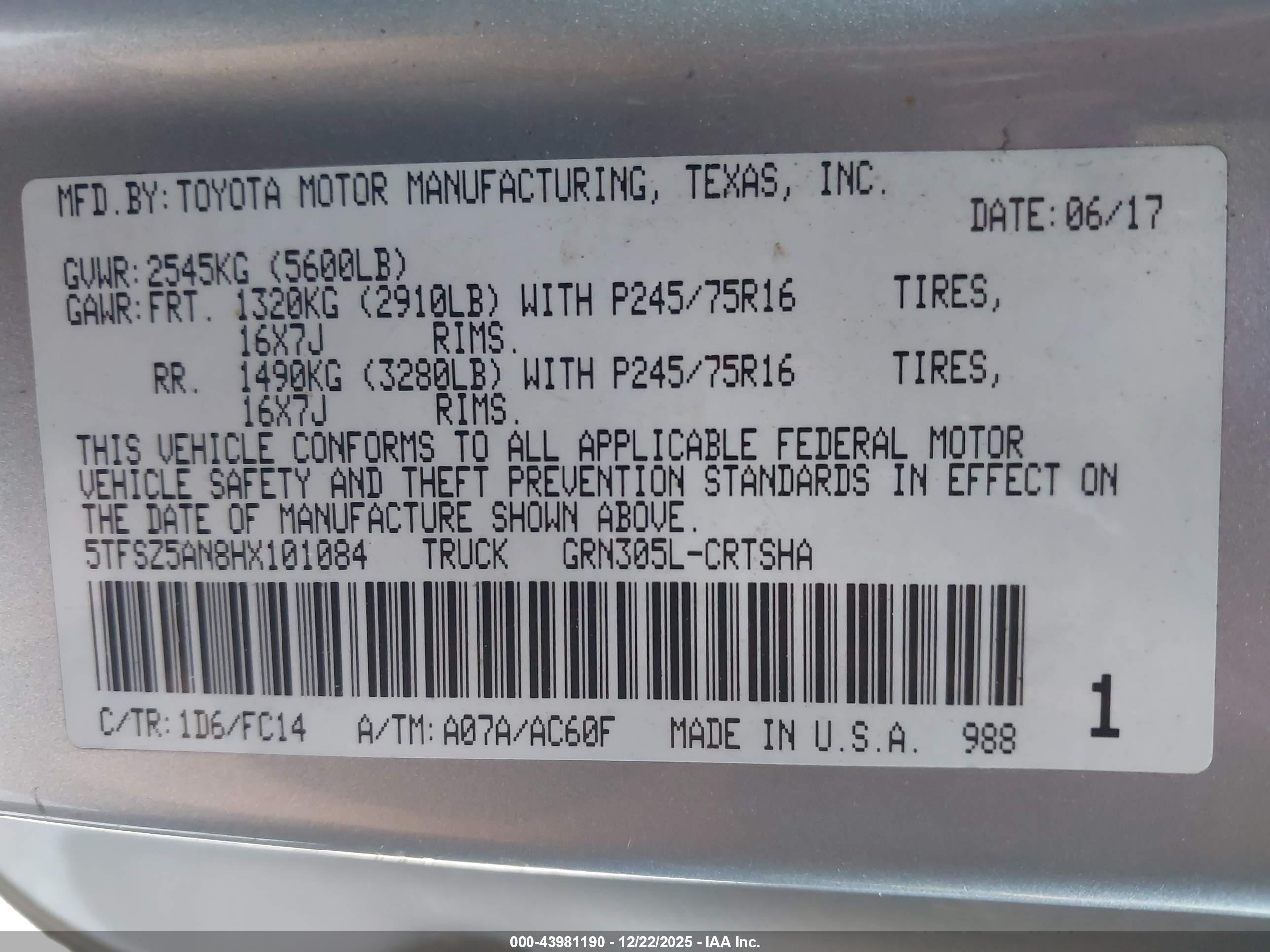 TOYOTA TACOMA image 9