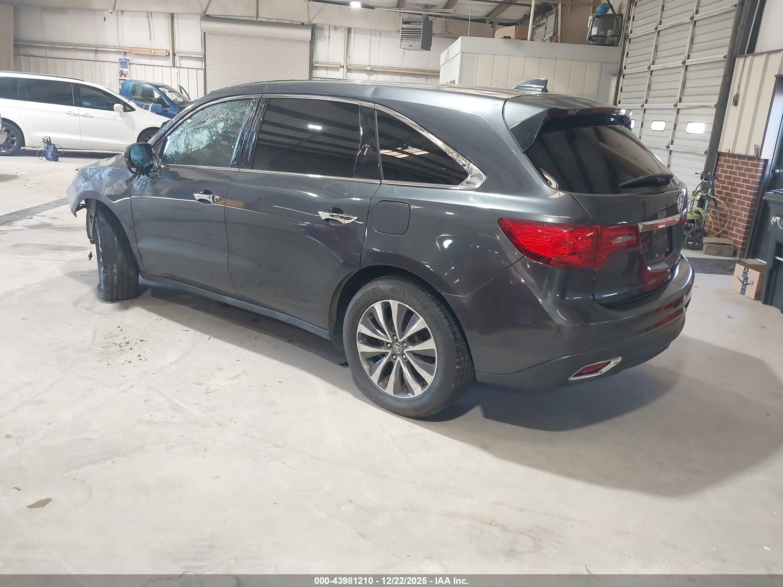 ACURA MDX image 3