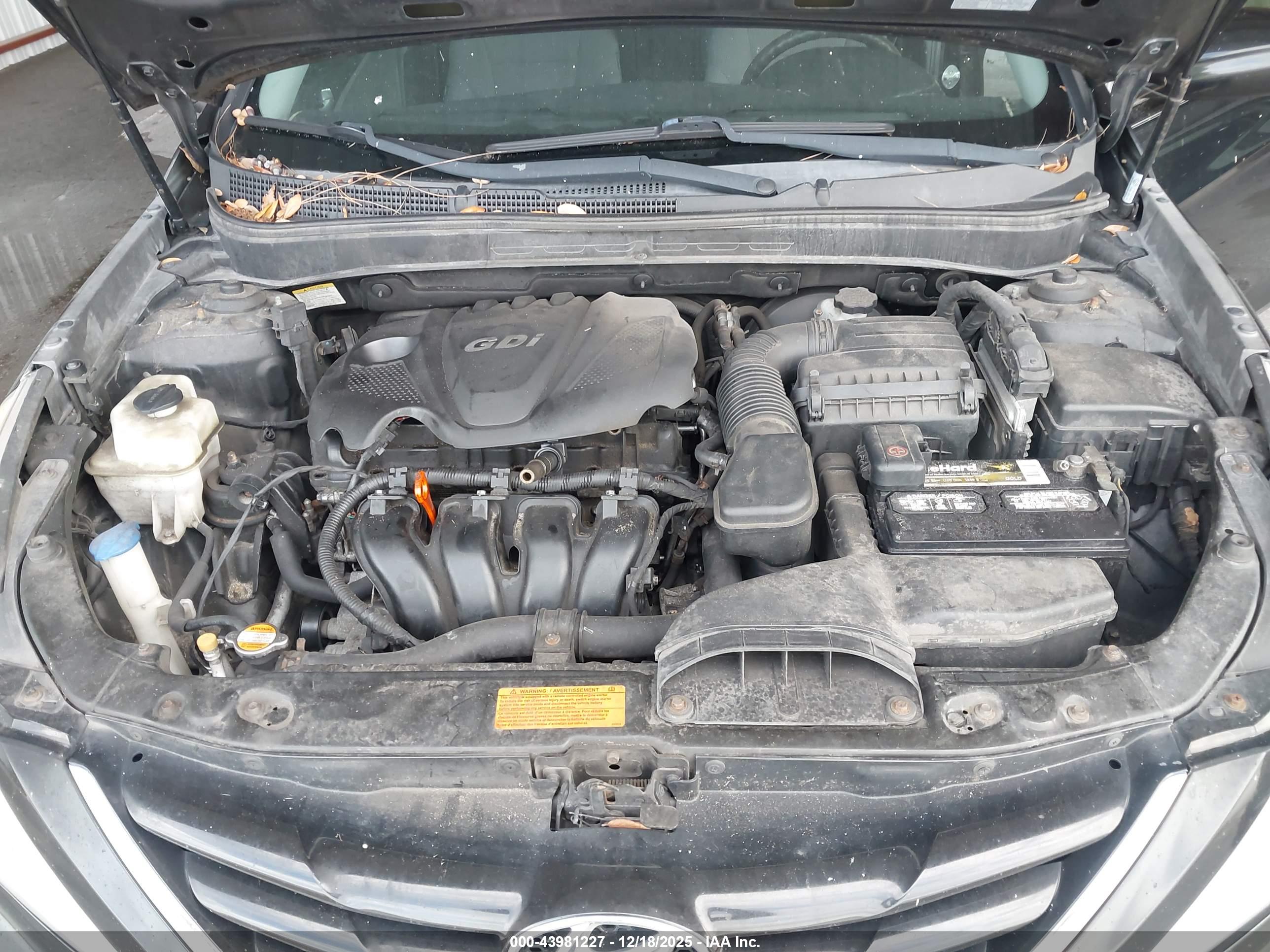 HYUNDAI SONATA image 10