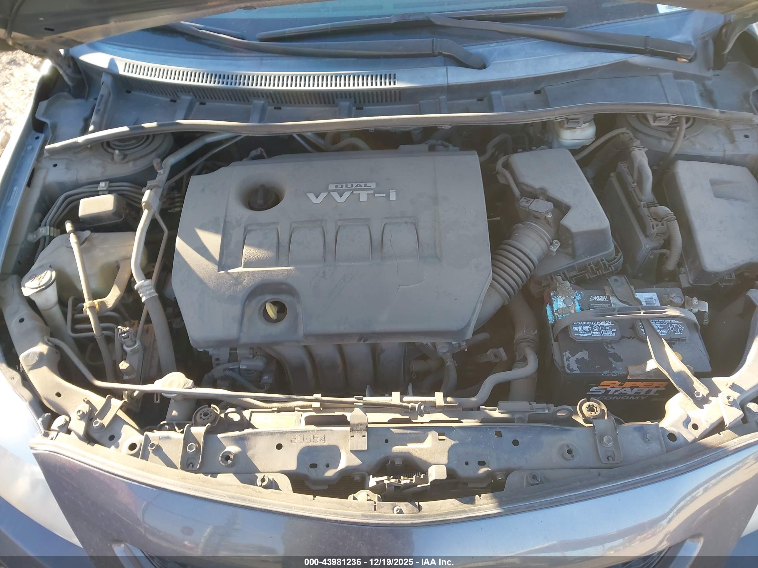 TOYOTA COROLLA image 10