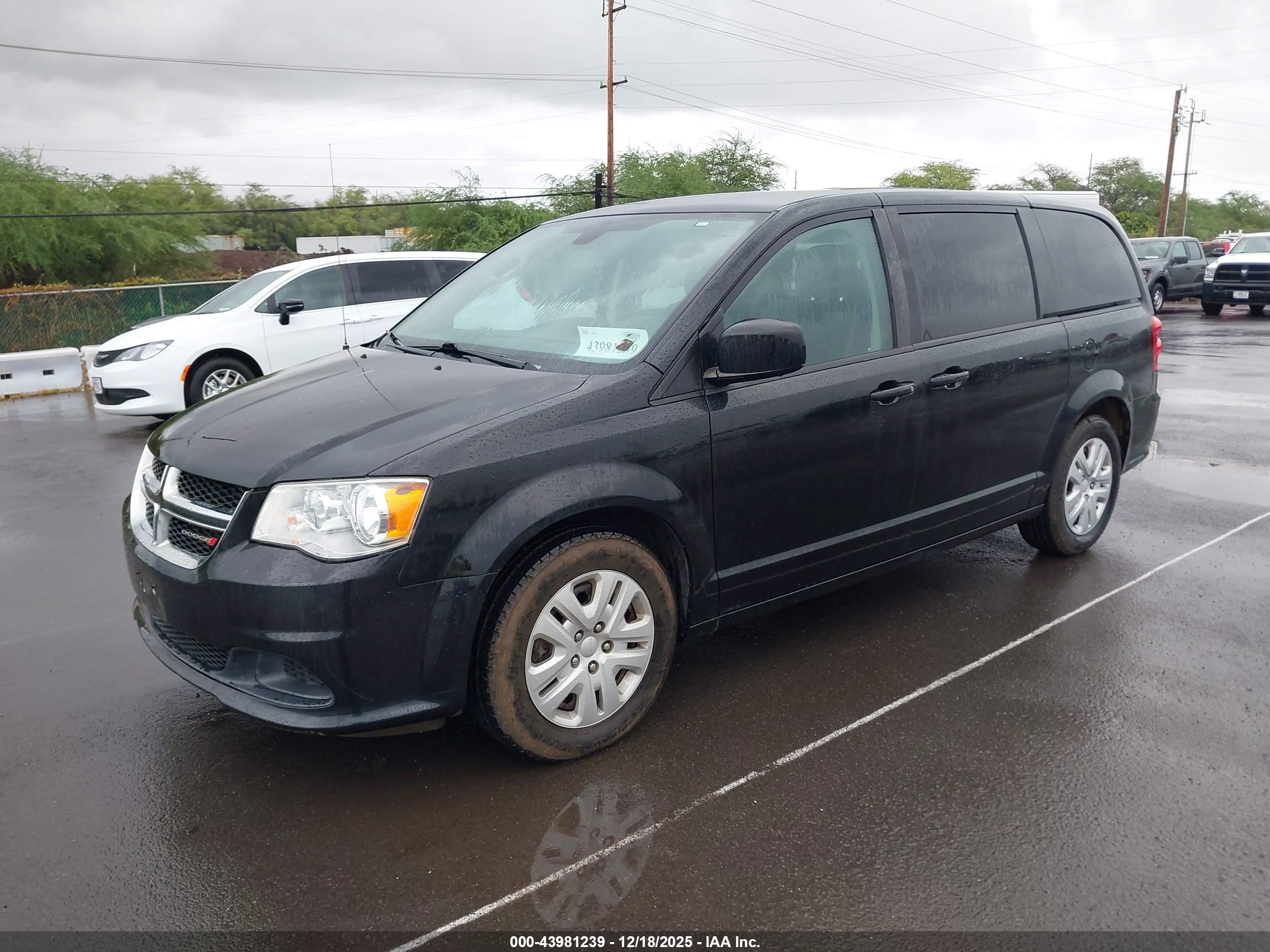 DODGE GRAND image 2