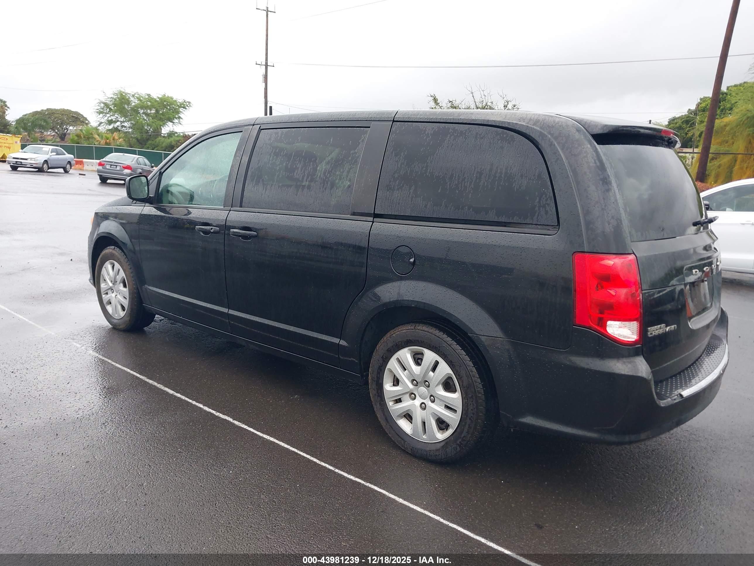 DODGE GRAND image 3
