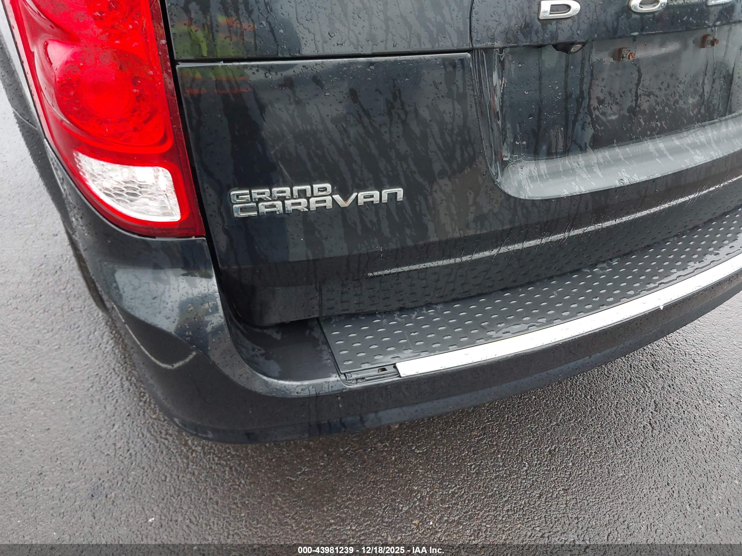 DODGE GRAND image 6