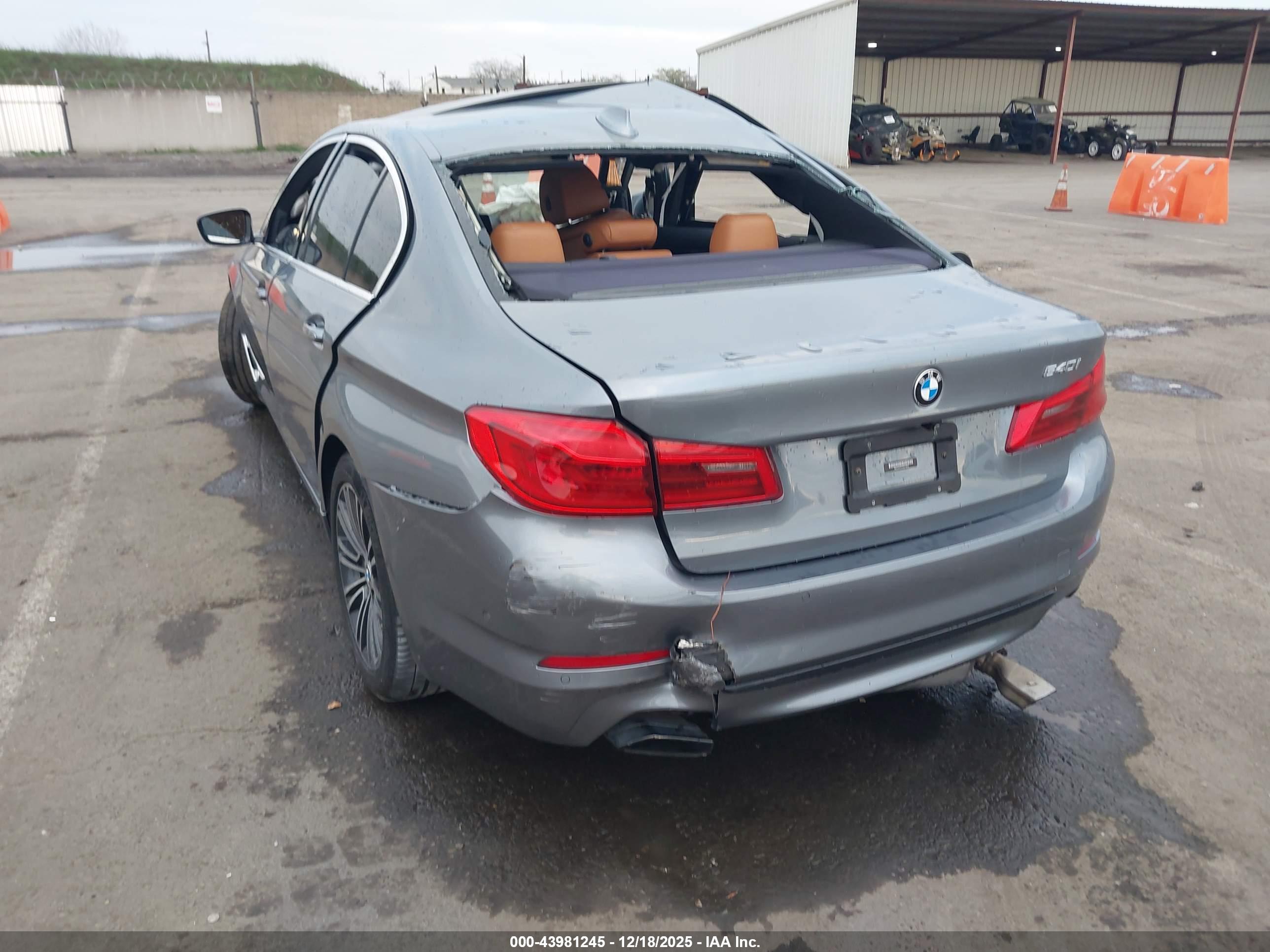 BMW 540I image 3