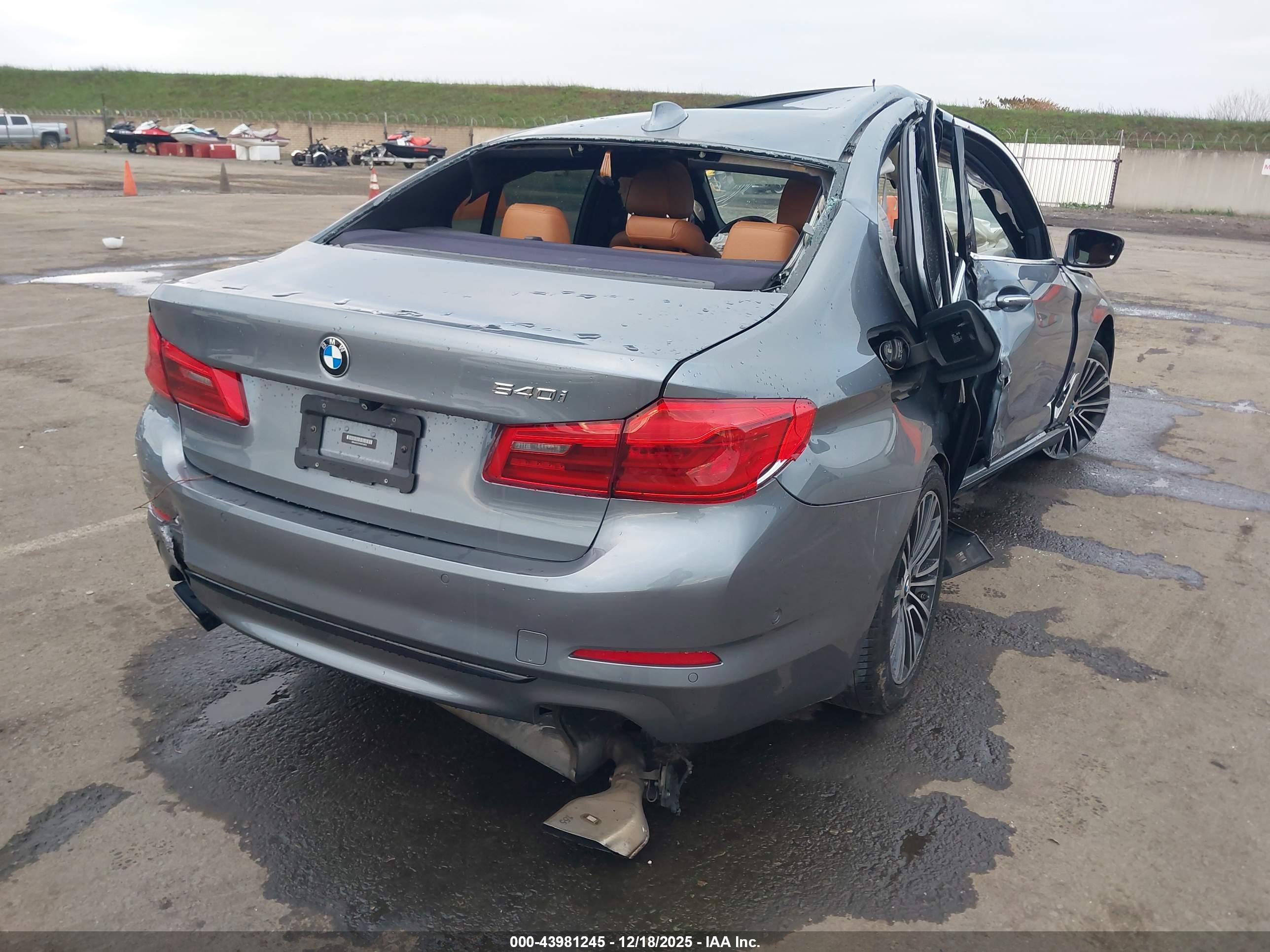 BMW 540I image 4
