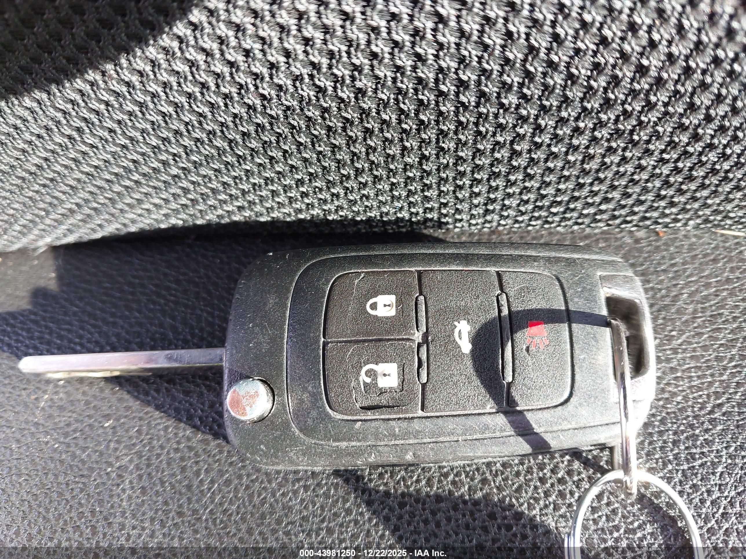 CHEVROLET CRUZE image 11