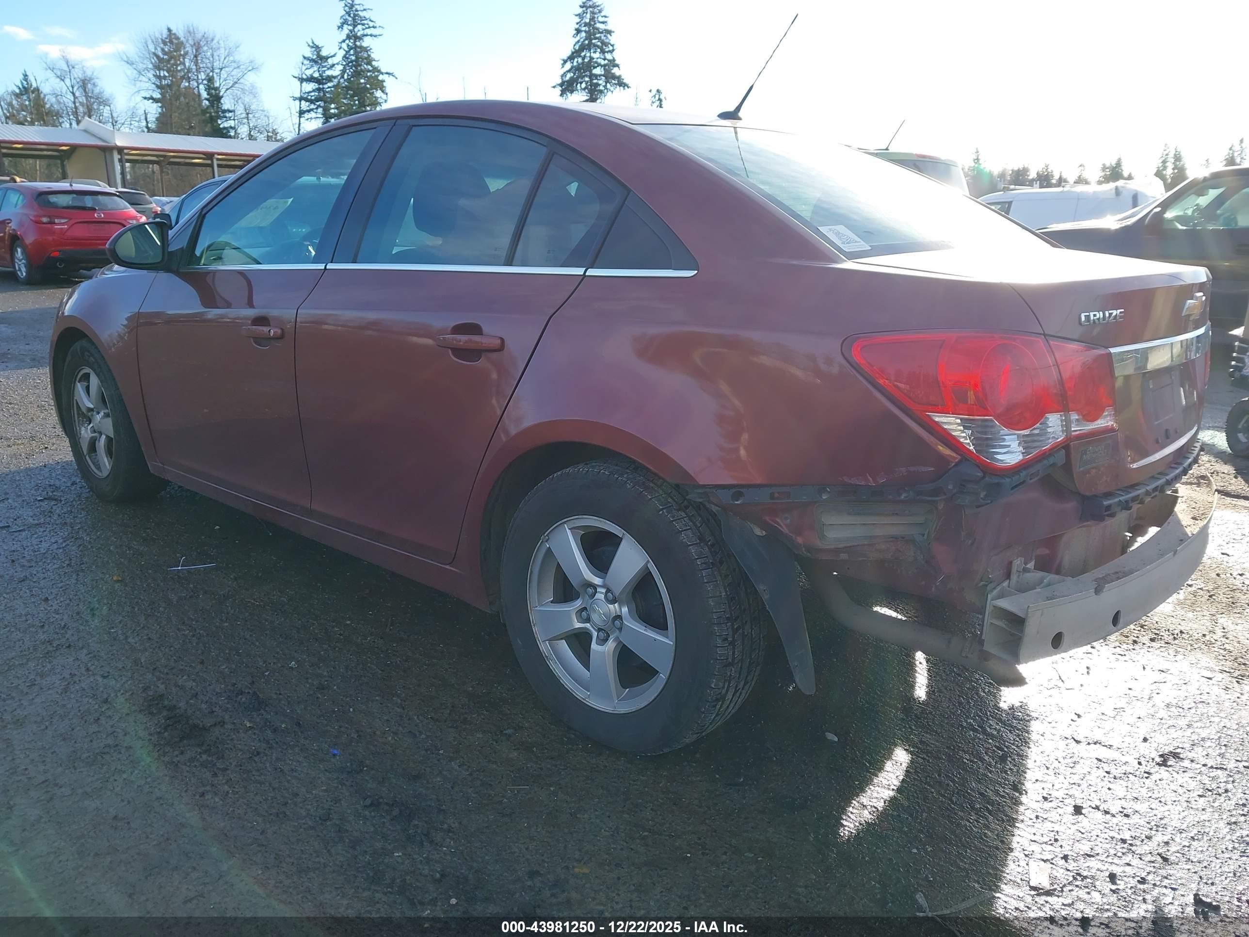 CHEVROLET CRUZE image 3