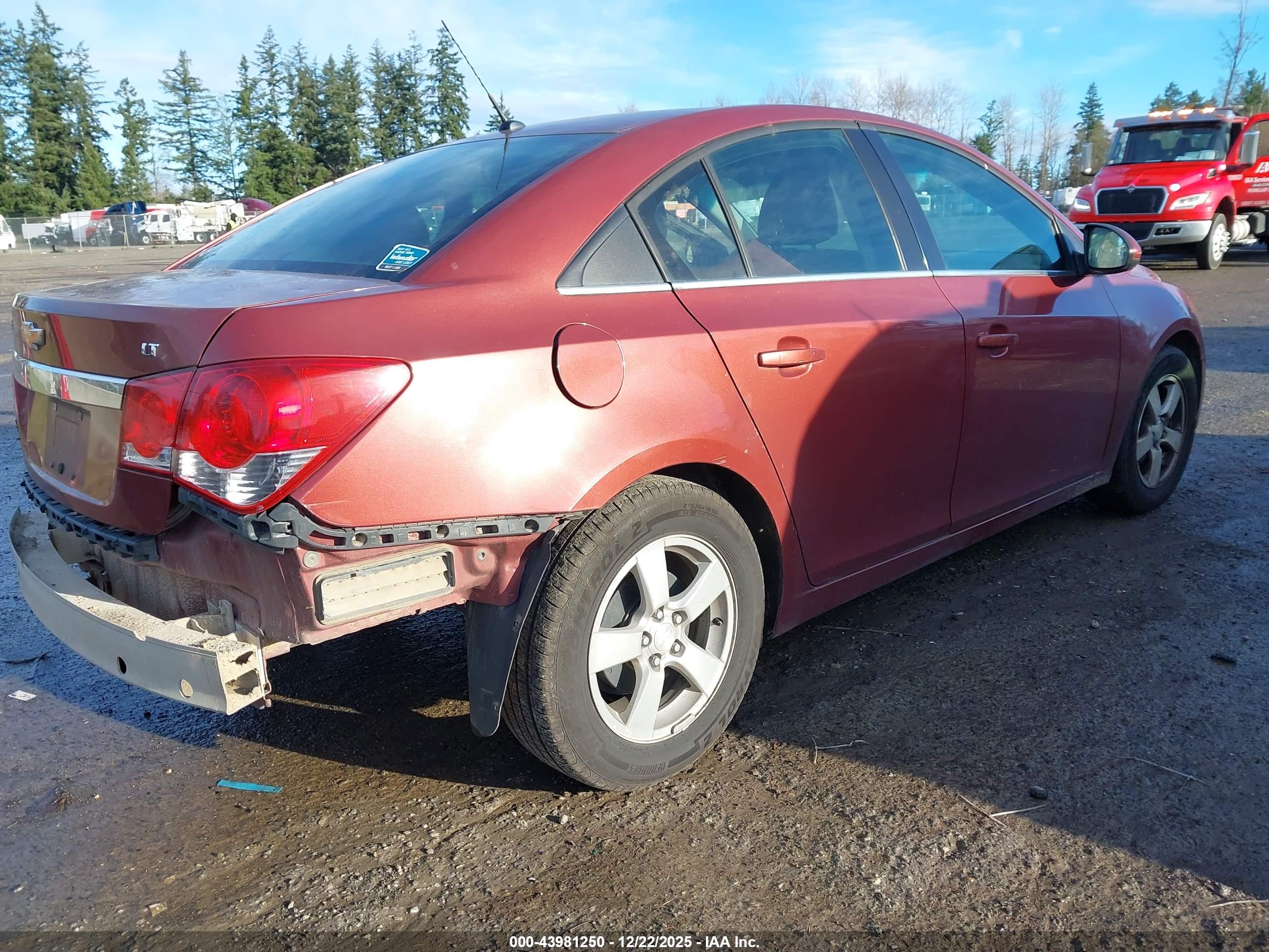 CHEVROLET CRUZE image 4