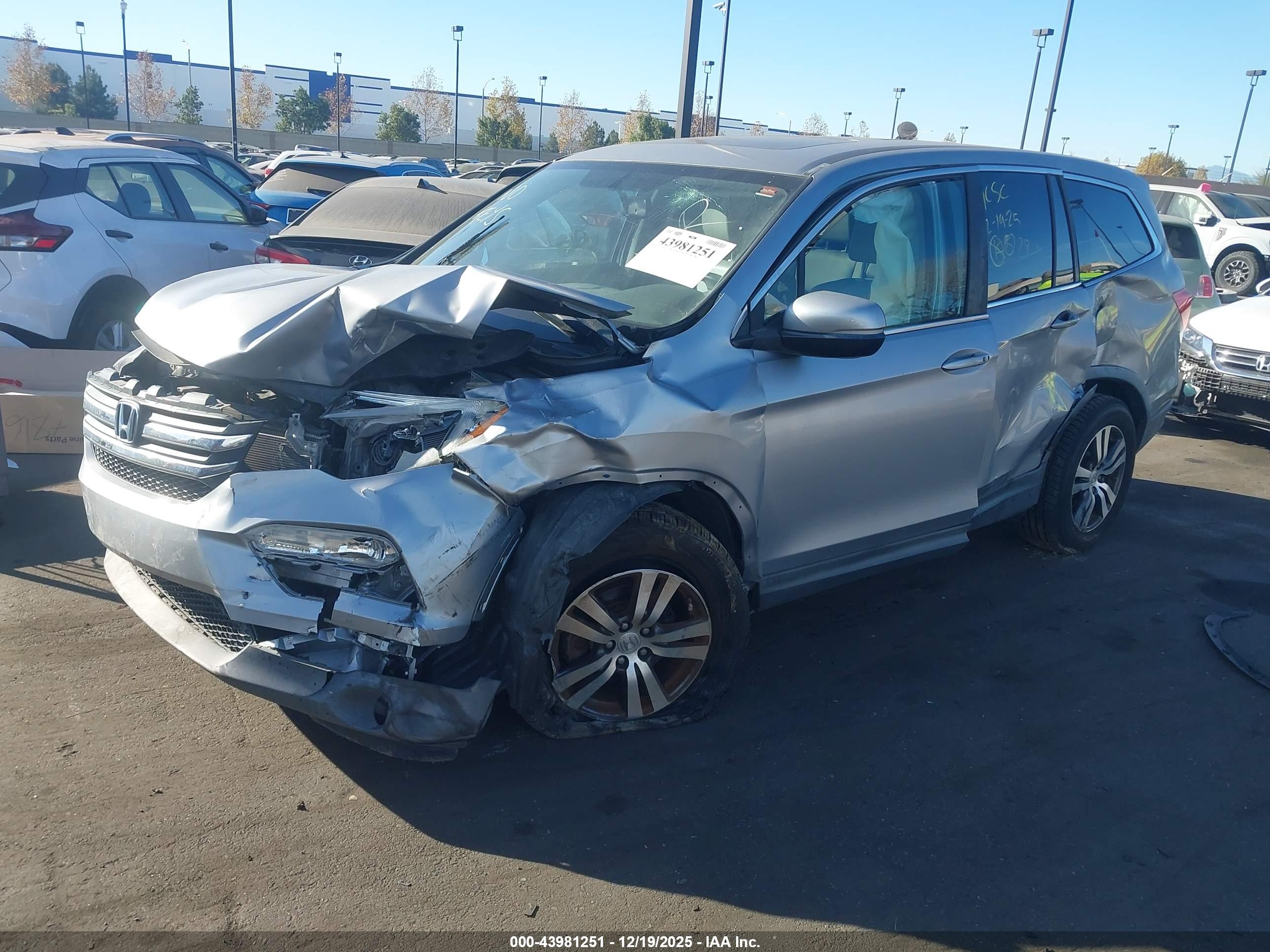HONDA PILOT image 2