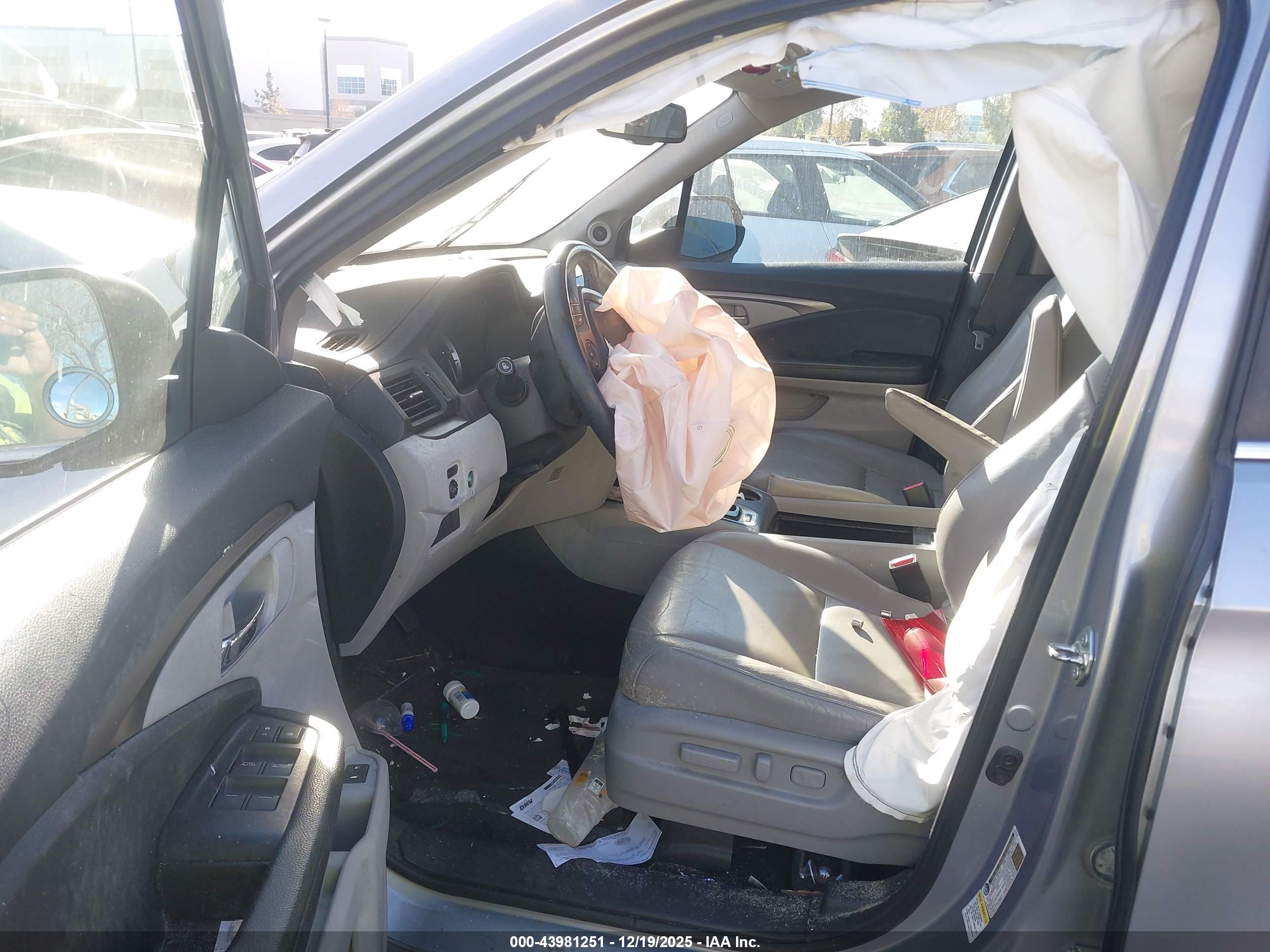 HONDA PILOT image 5