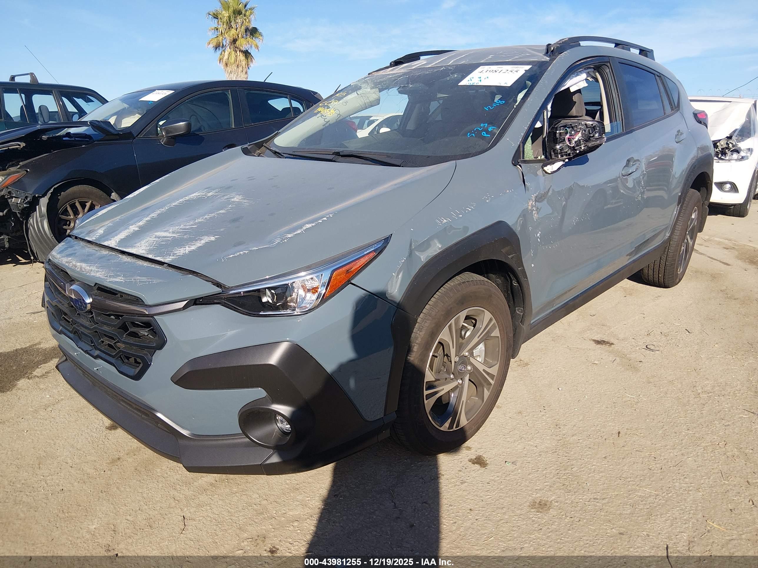 SUBARU CROSSTREK image 2