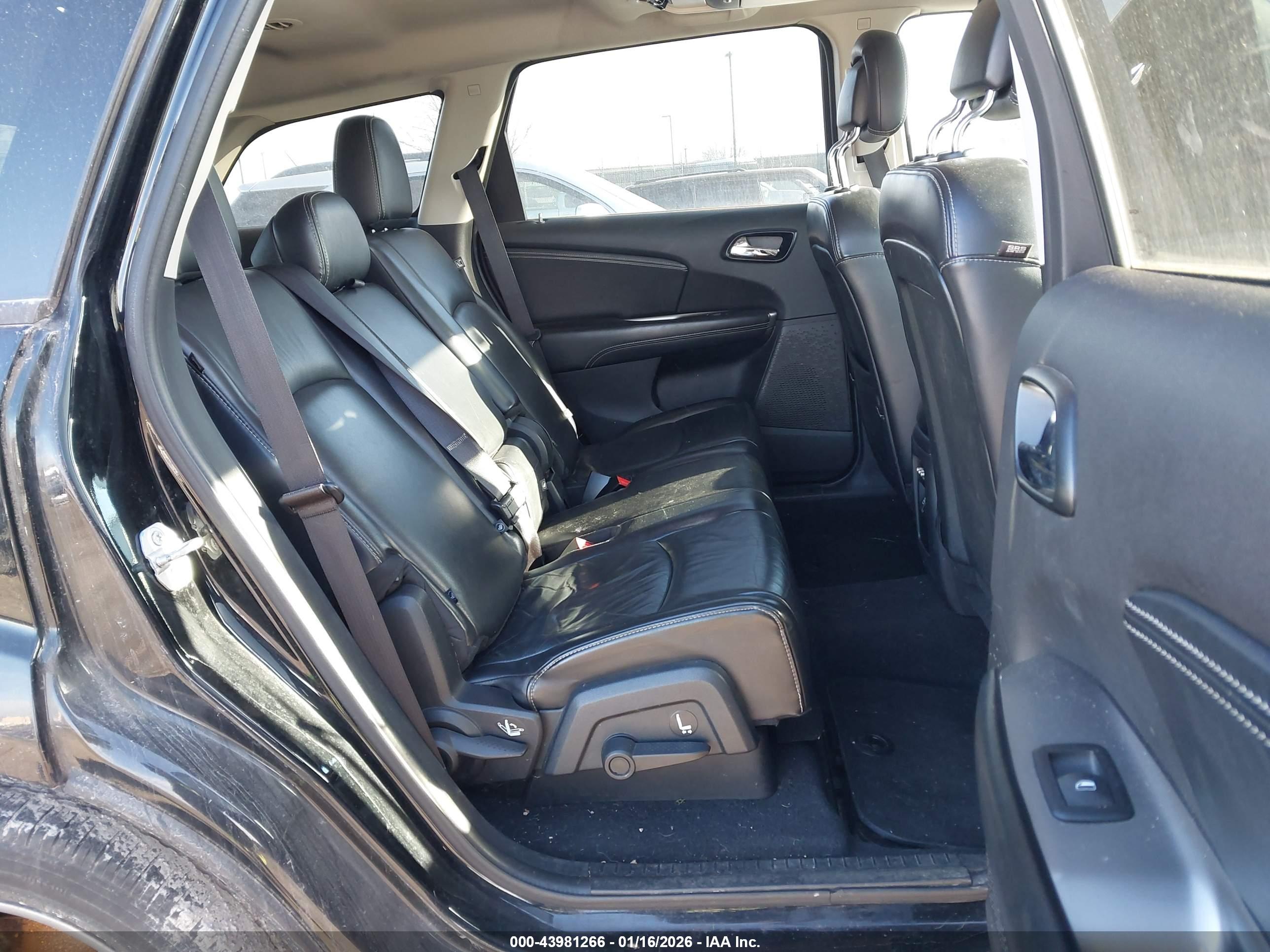 DODGE JOURNEY image 8