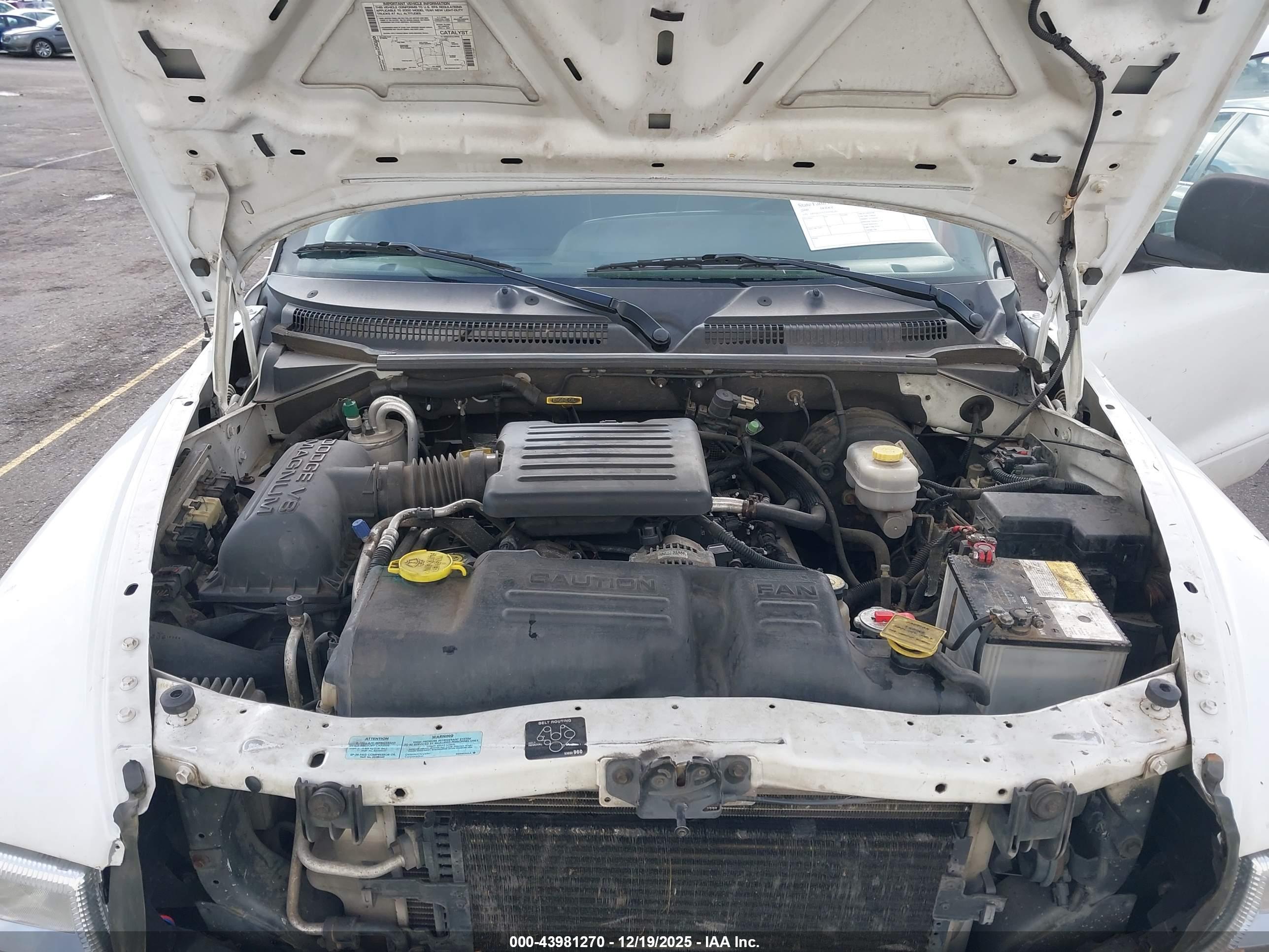 DODGE DAKOTA image 10