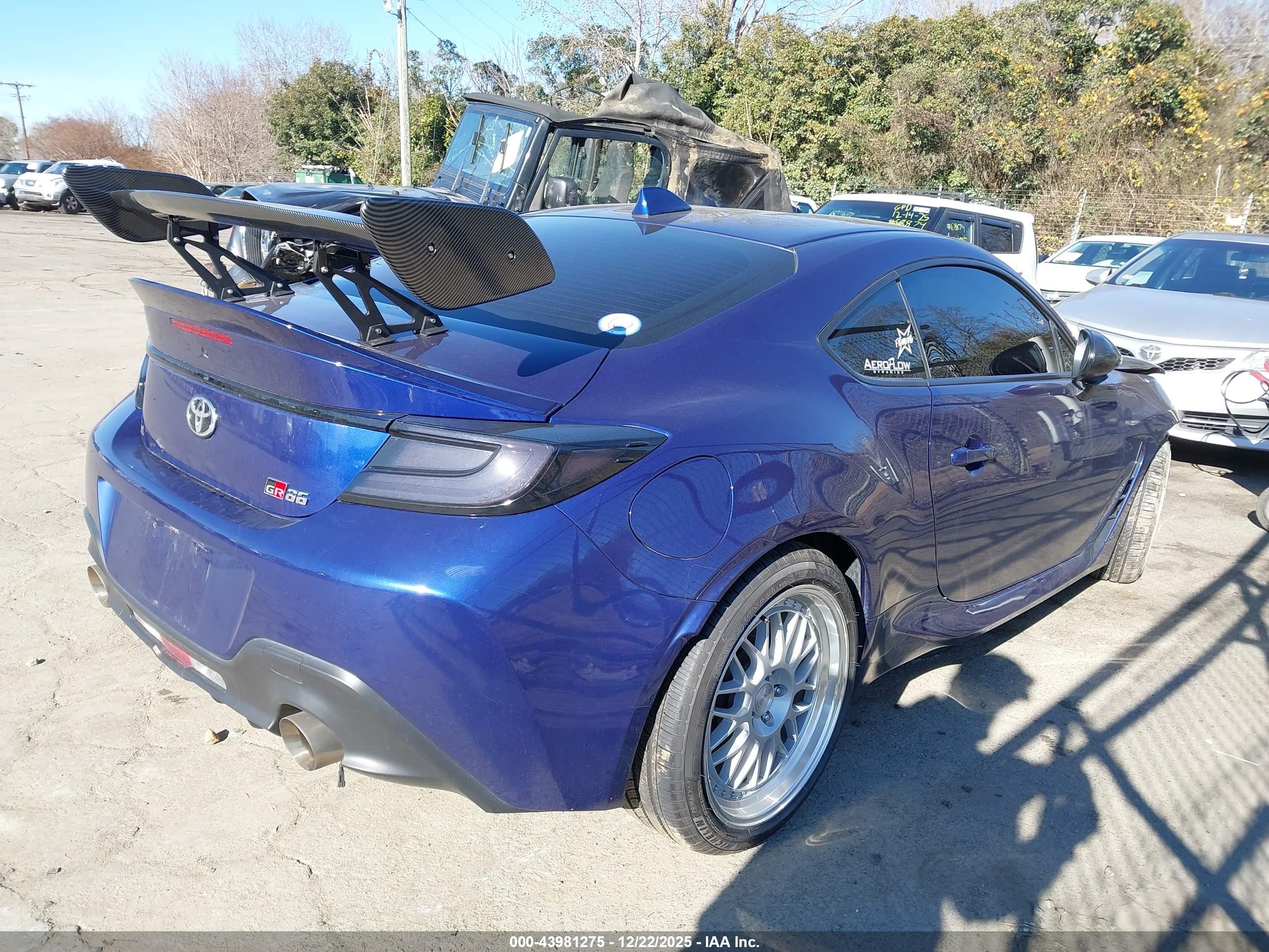 TOYOTA GR86 image 4