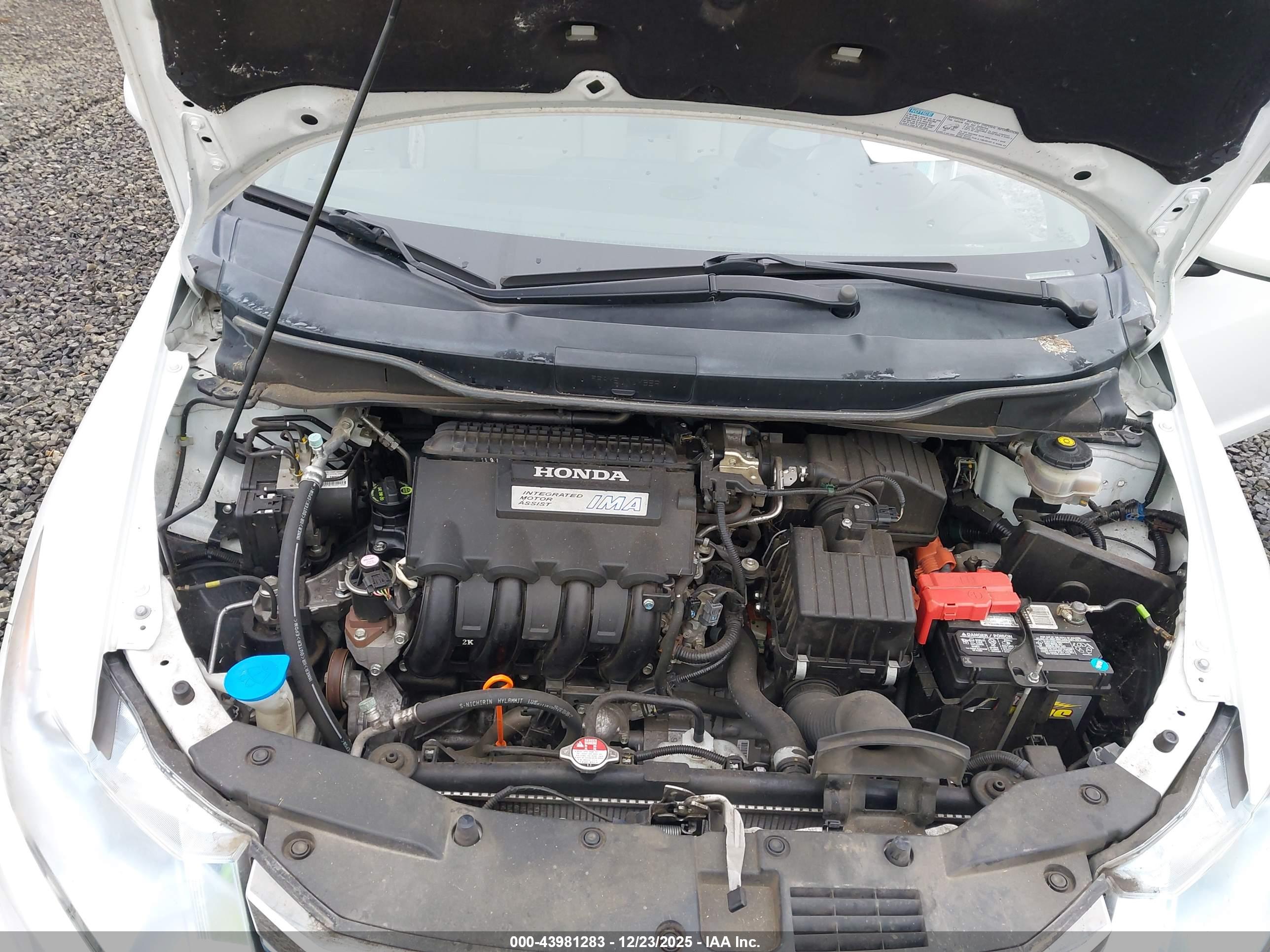 HONDA INSIGHT image 10