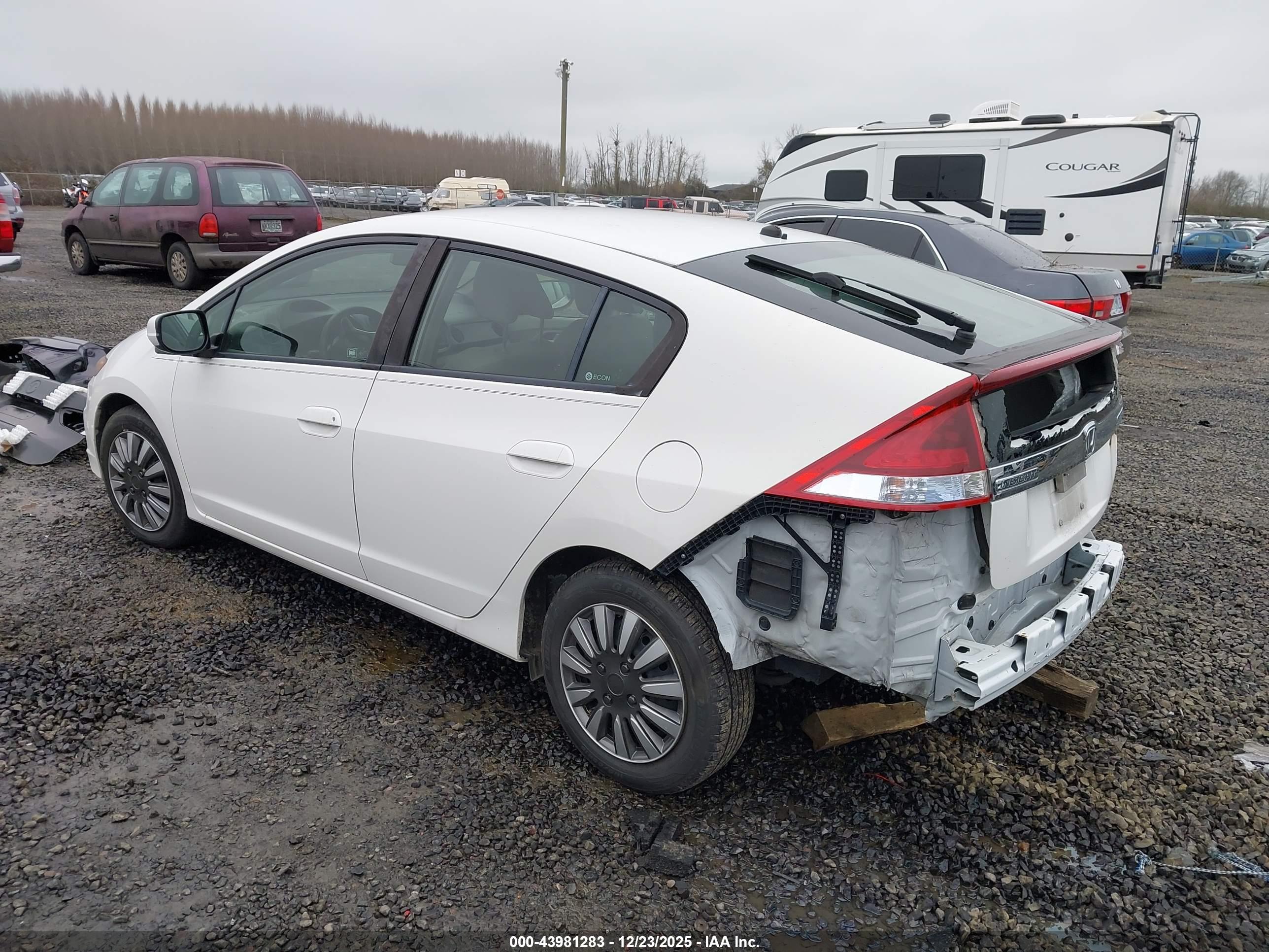 HONDA INSIGHT image 3