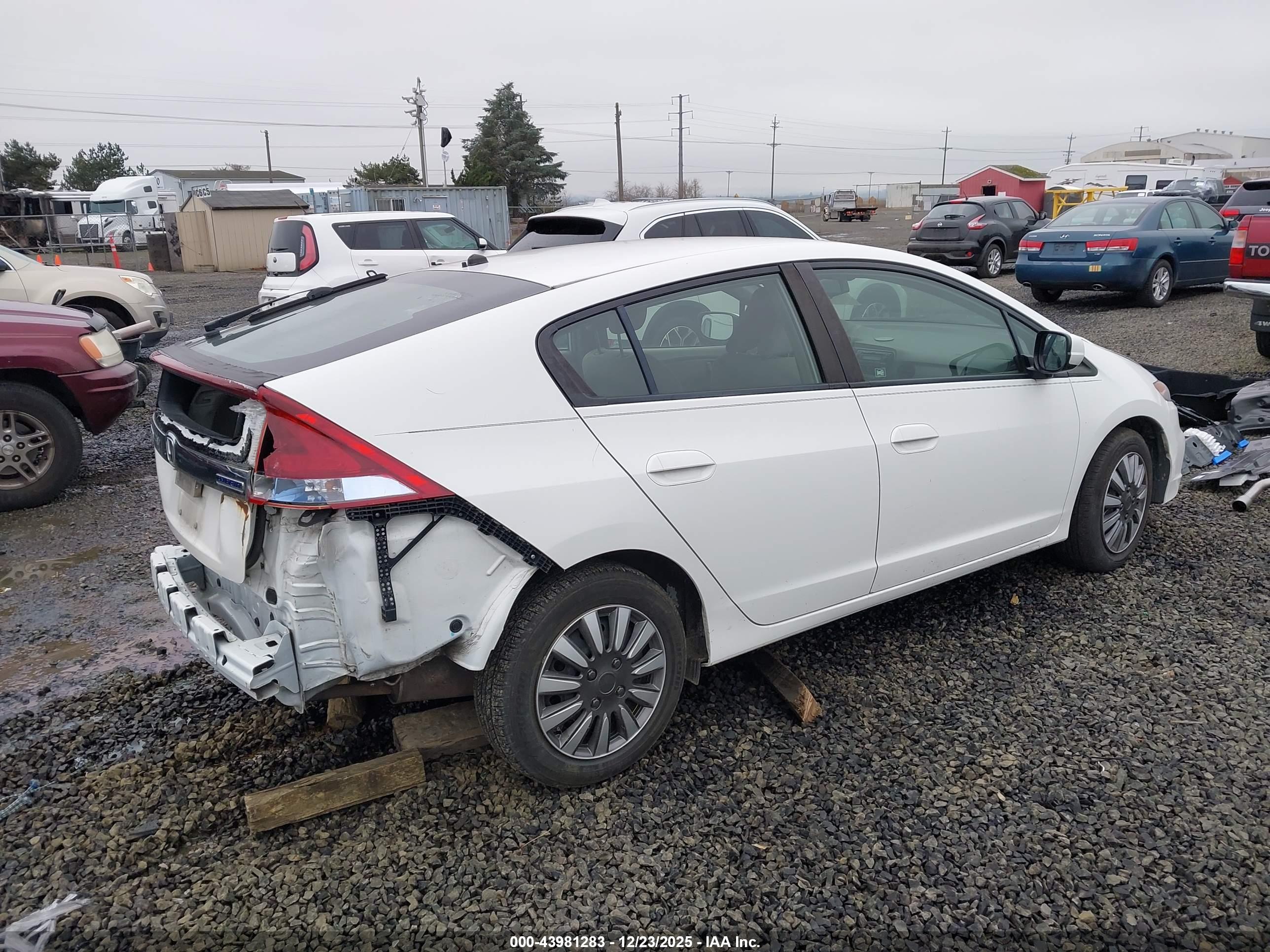 HONDA INSIGHT image 4