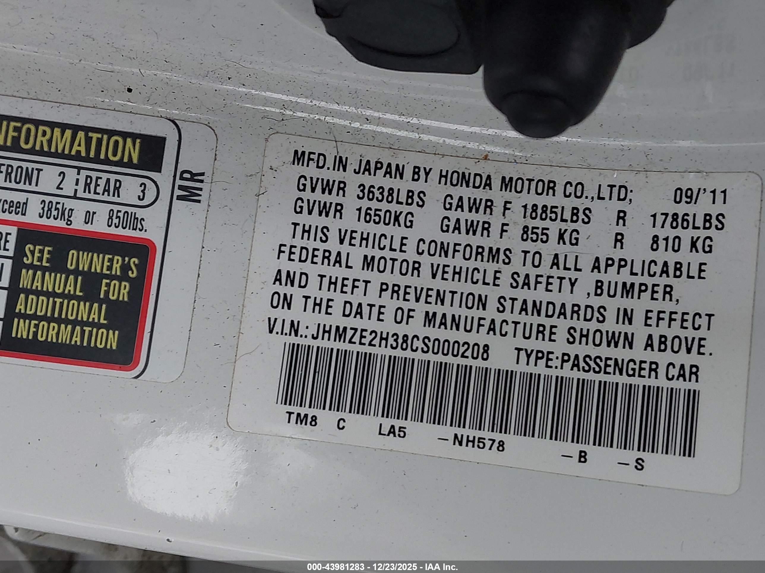 HONDA INSIGHT image 9